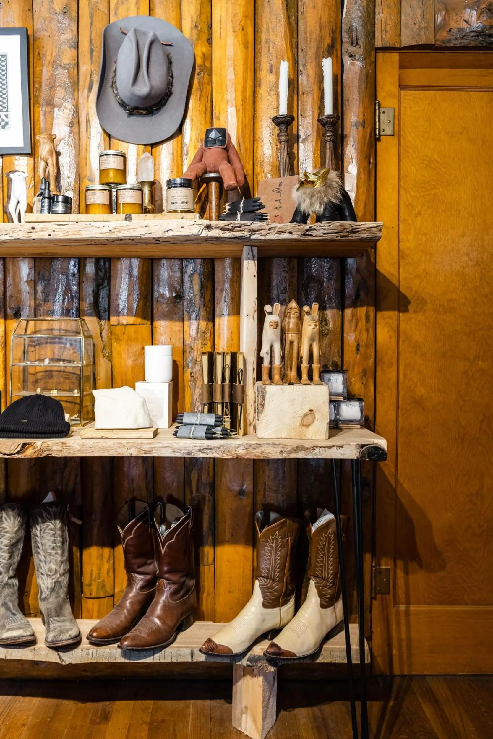 On-site shops in Beyul Retreat