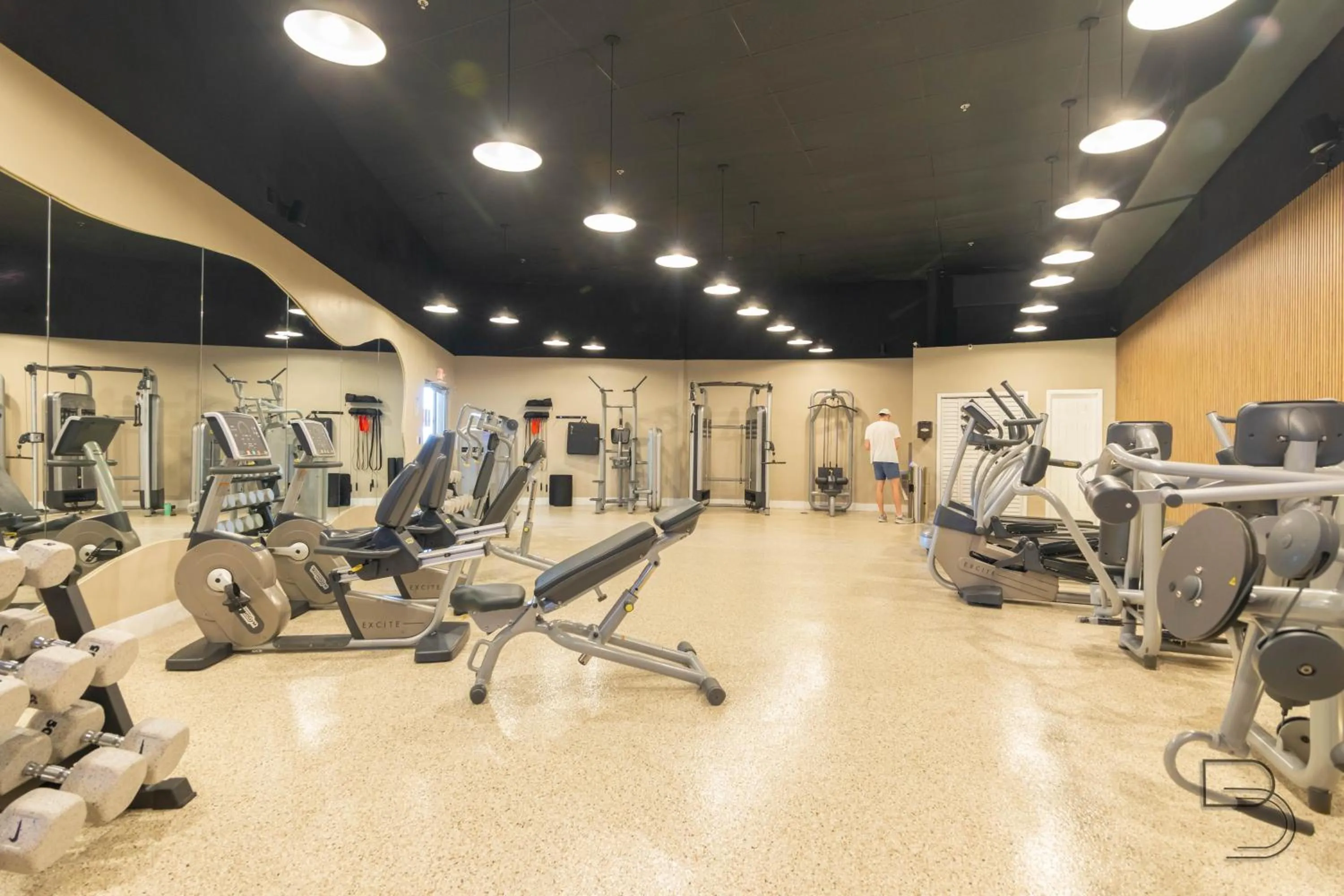 Fitness centre/facilities in Girasole Rentals