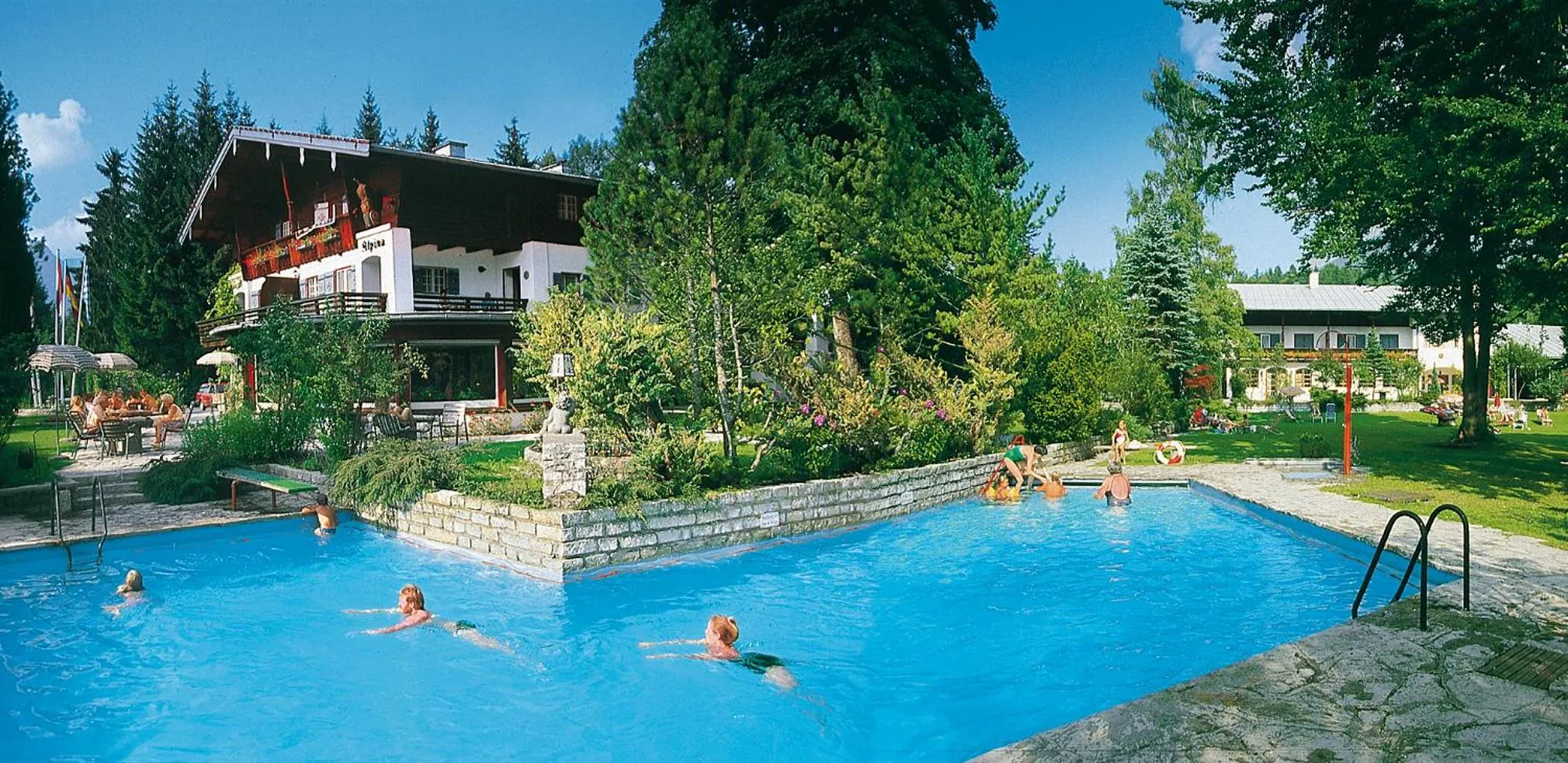 Pool view in Stoll's Hotel Alpina