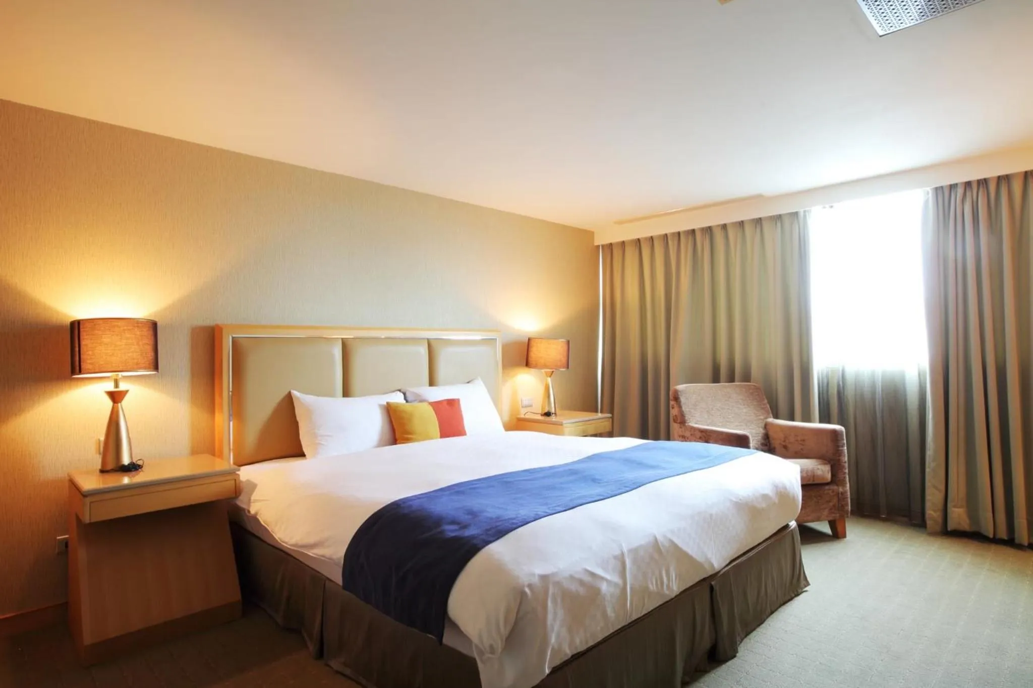 Bed in 晶樺商務飯店 鄰近羅東車站