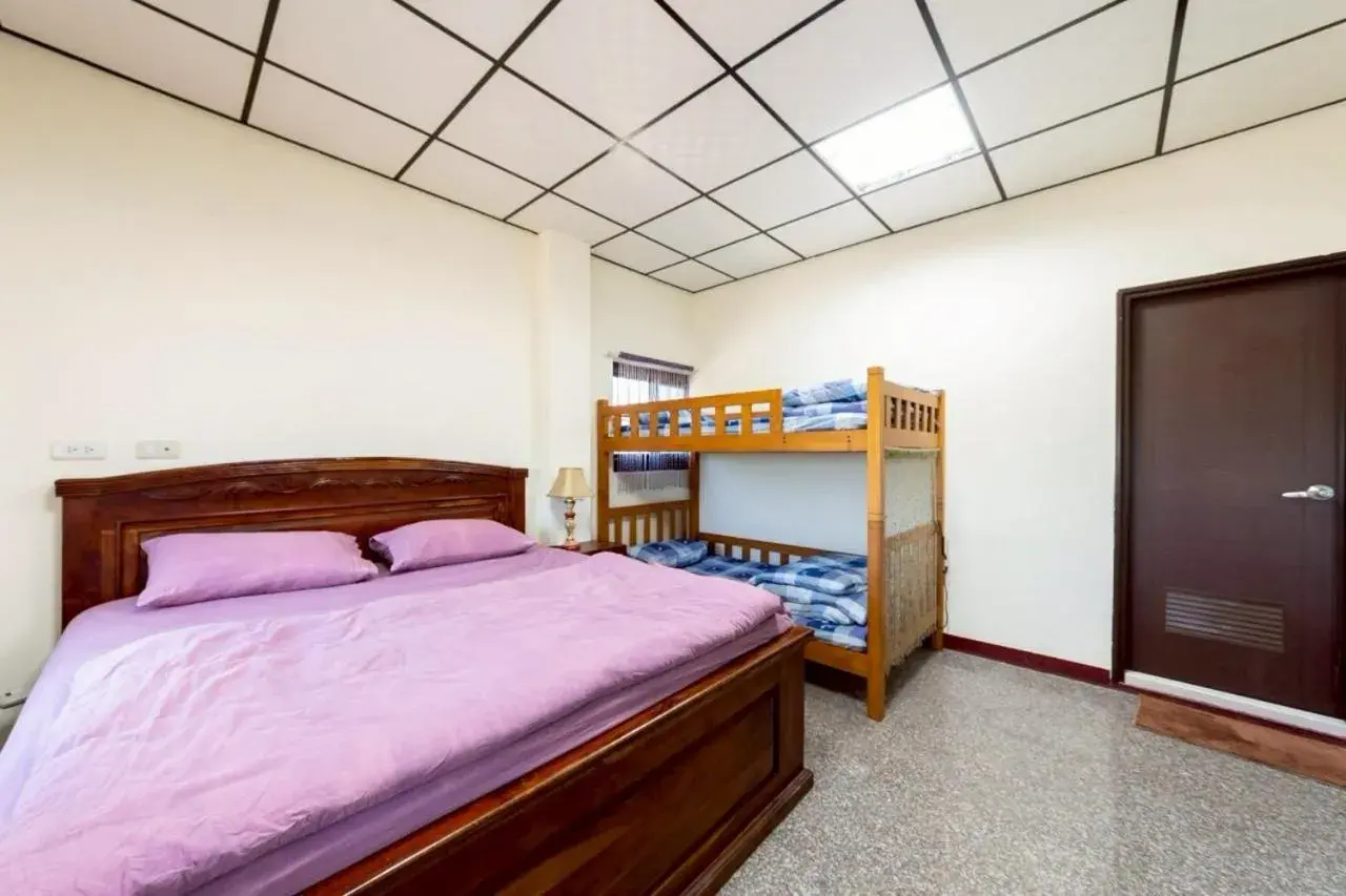 Bed in Monica Workshop Bed in Monica Workshop