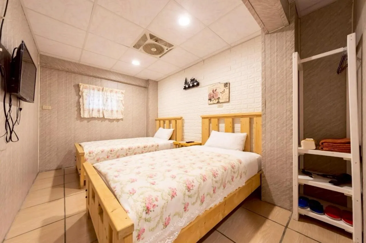 Bed in Monica Workshop