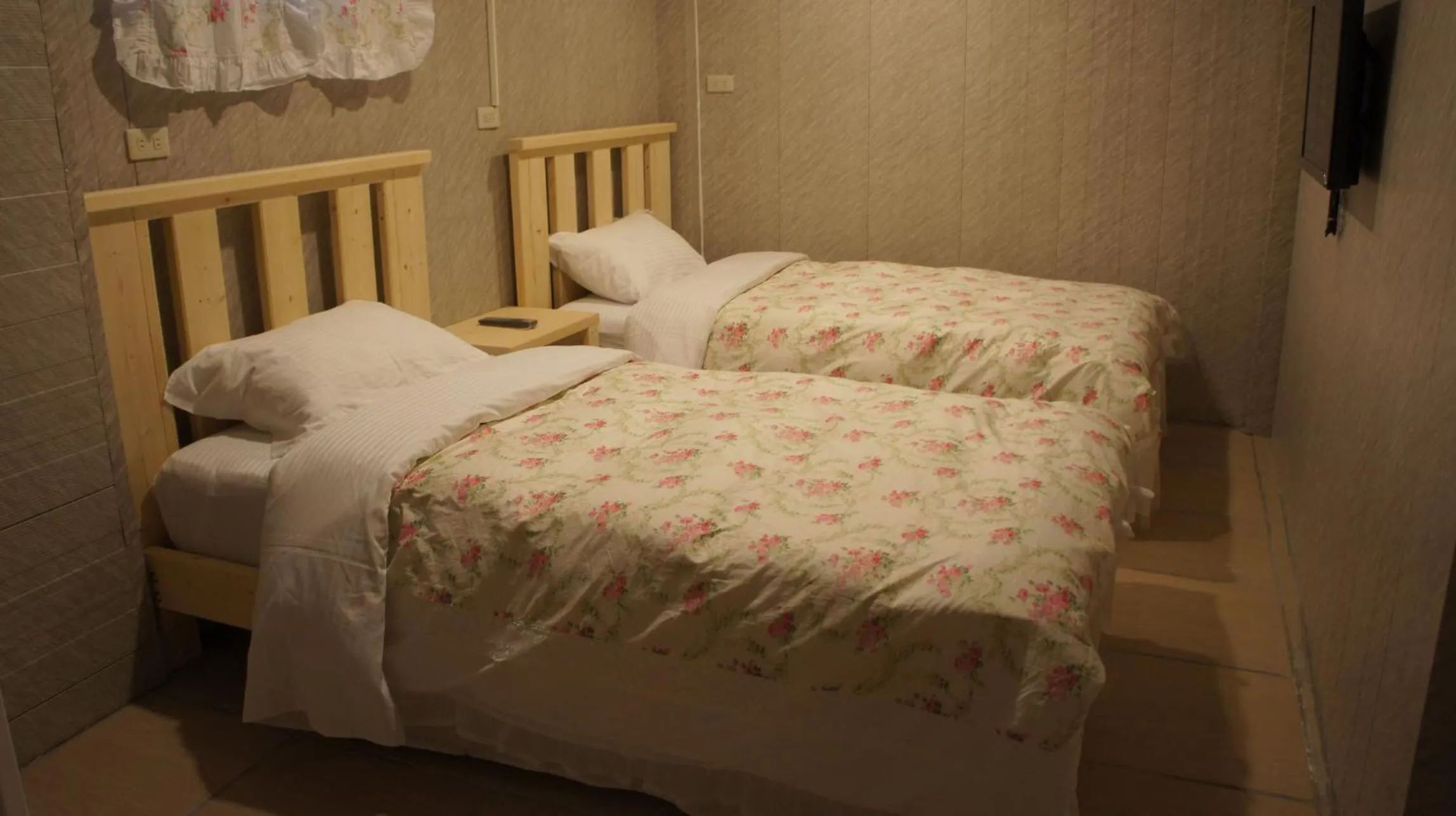 Bed in Monica Workshop