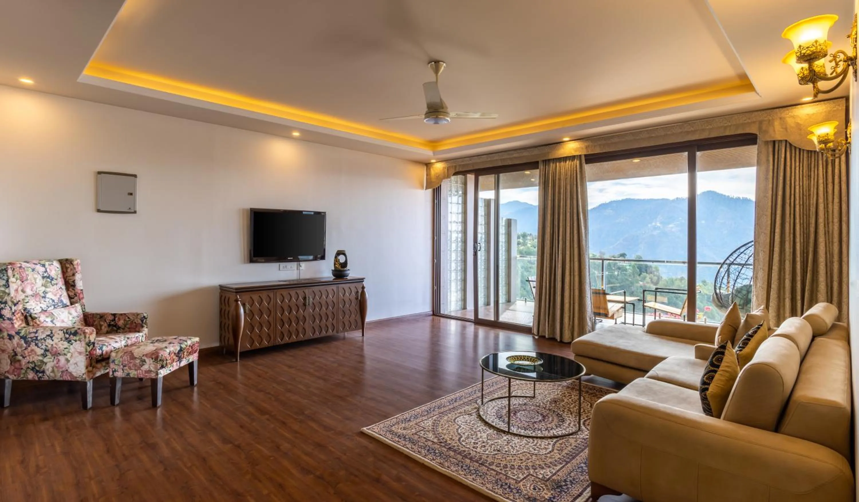 Living room in The Manor Luxury Apartments, Shimla