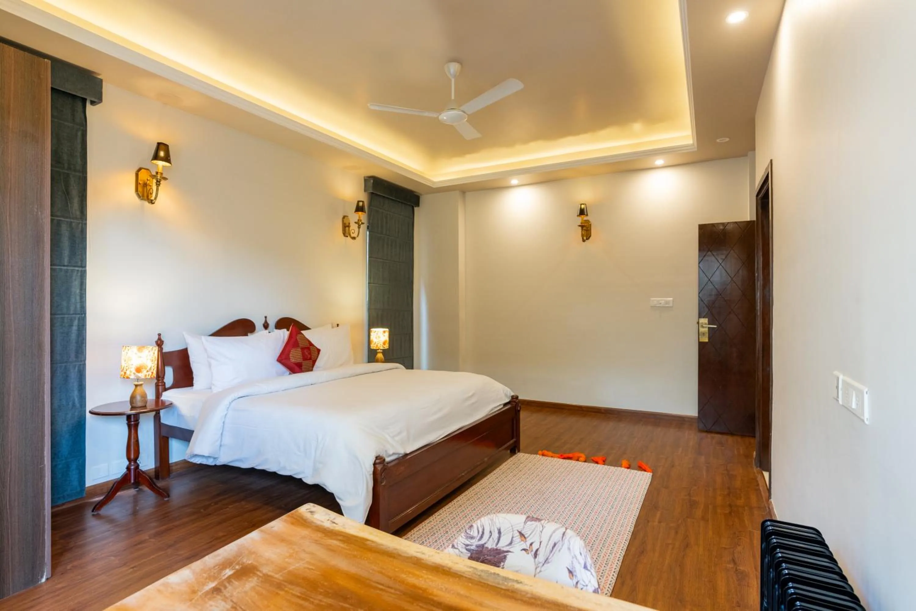 Bed in The Manor Luxury Apartments, Shimla