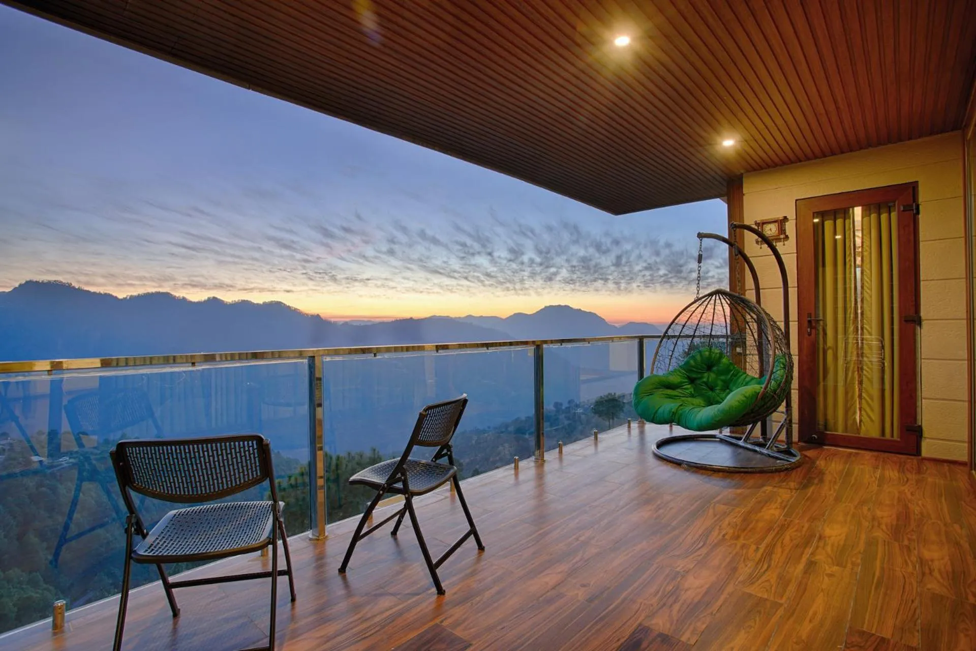 Patio in The Manor Luxury Apartments, Shimla