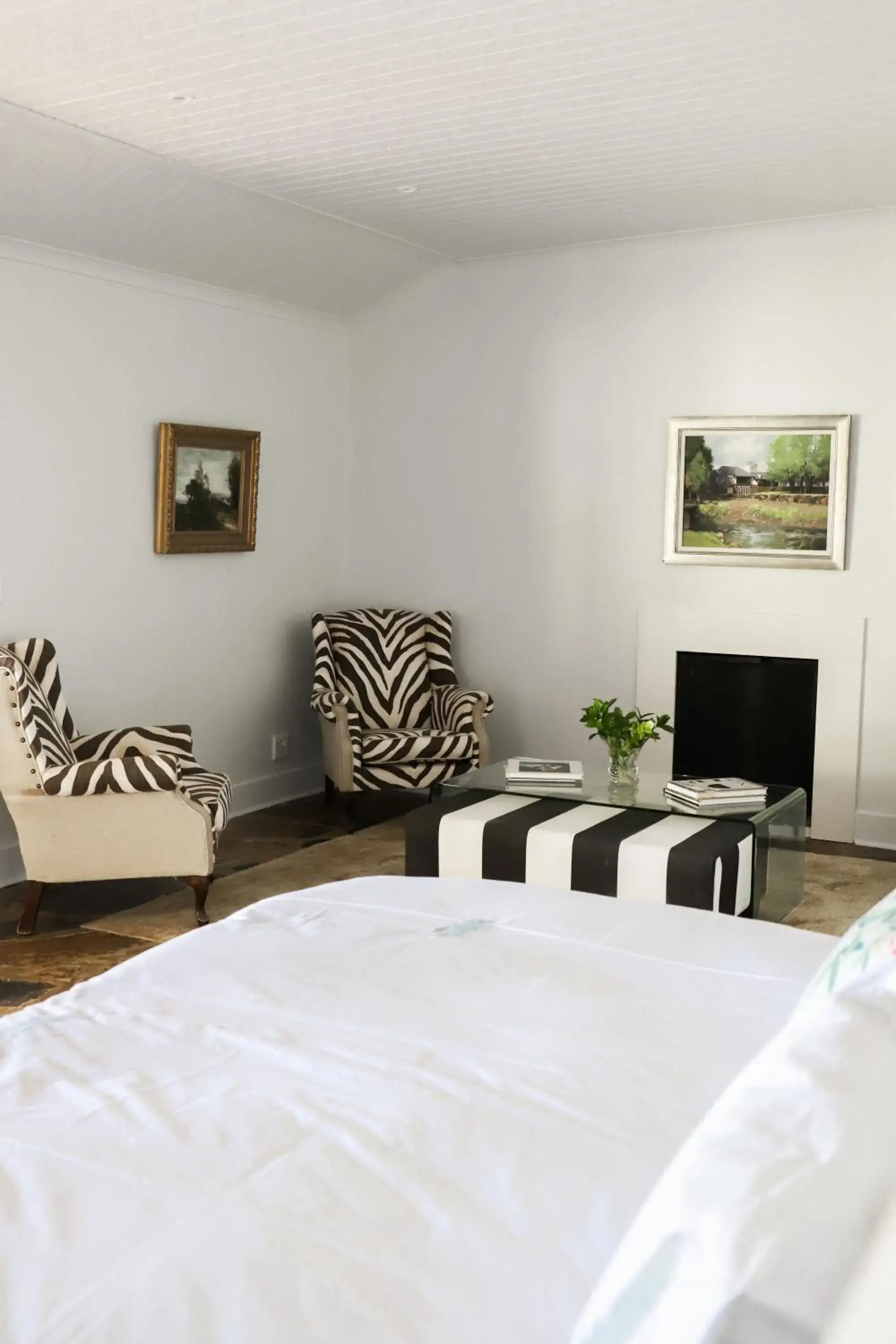 Deluxe King Room in Big Sky Ranch Deluxe King Room in Big Sky Ranch