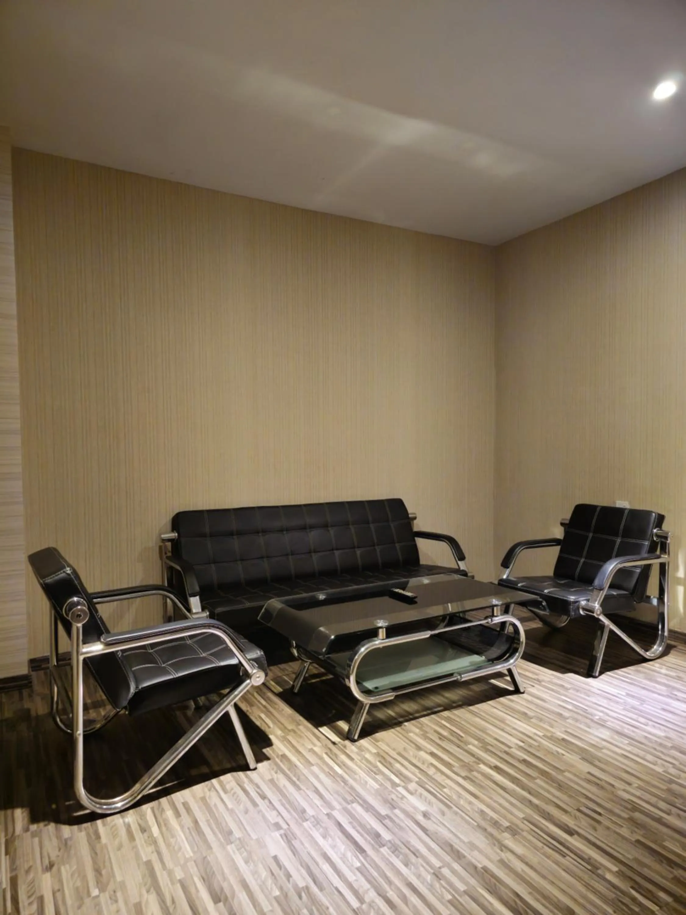 Seating area in Grand Sydney Hotel