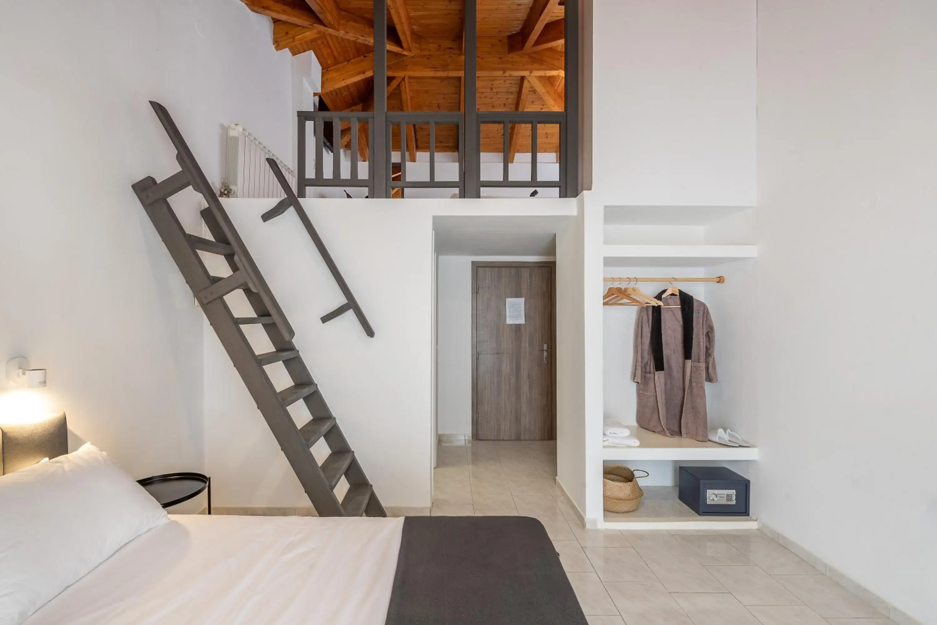 Family Suite with Sea View in Costa Azzurra Hotel Family Suite with Sea View in Costa Azzurra Hotel