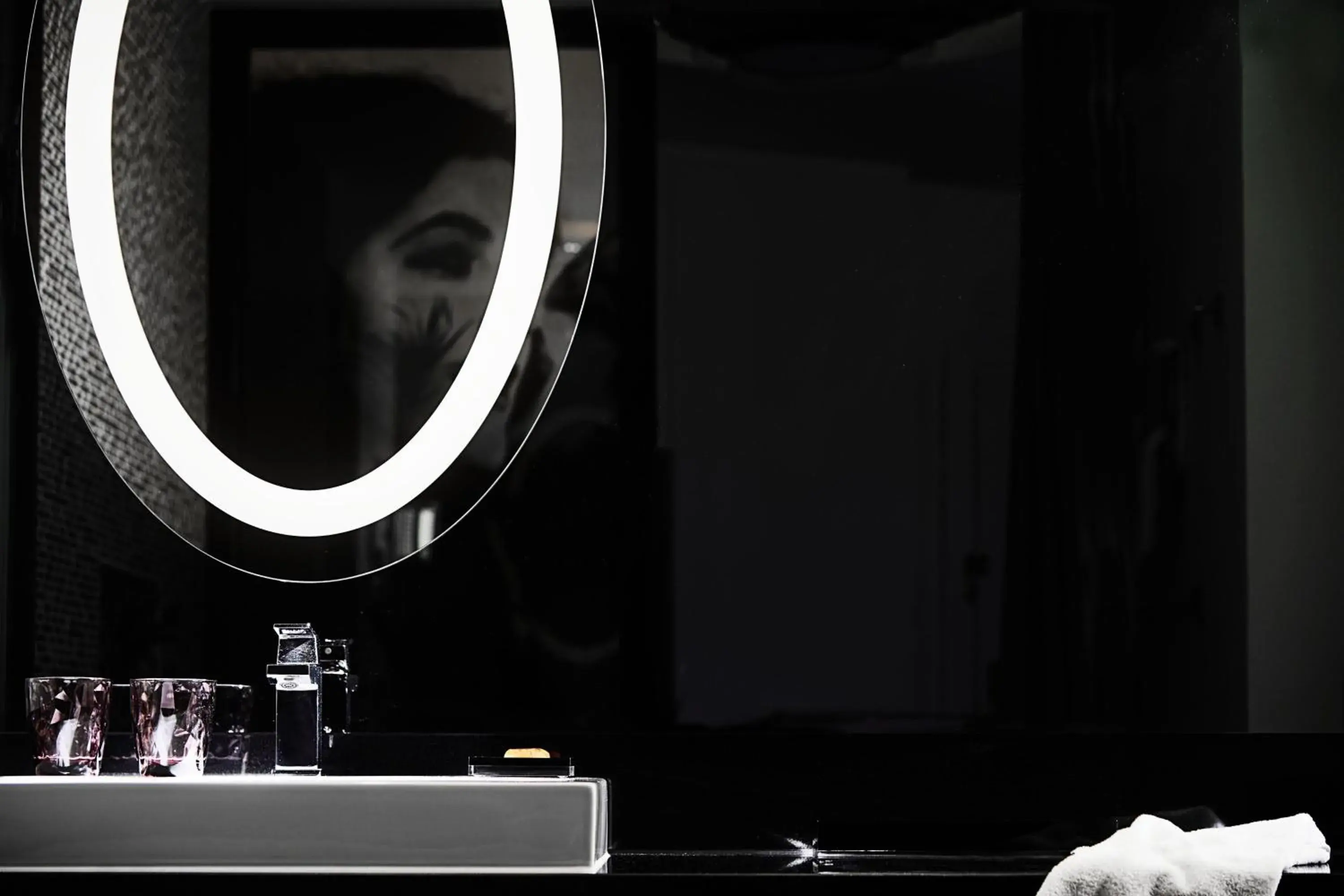 Bathroom in Roomers Berlin Steinplatz, Autograph Collection Bathroom in Roomers Berlin Steinplatz, Autograph Collection