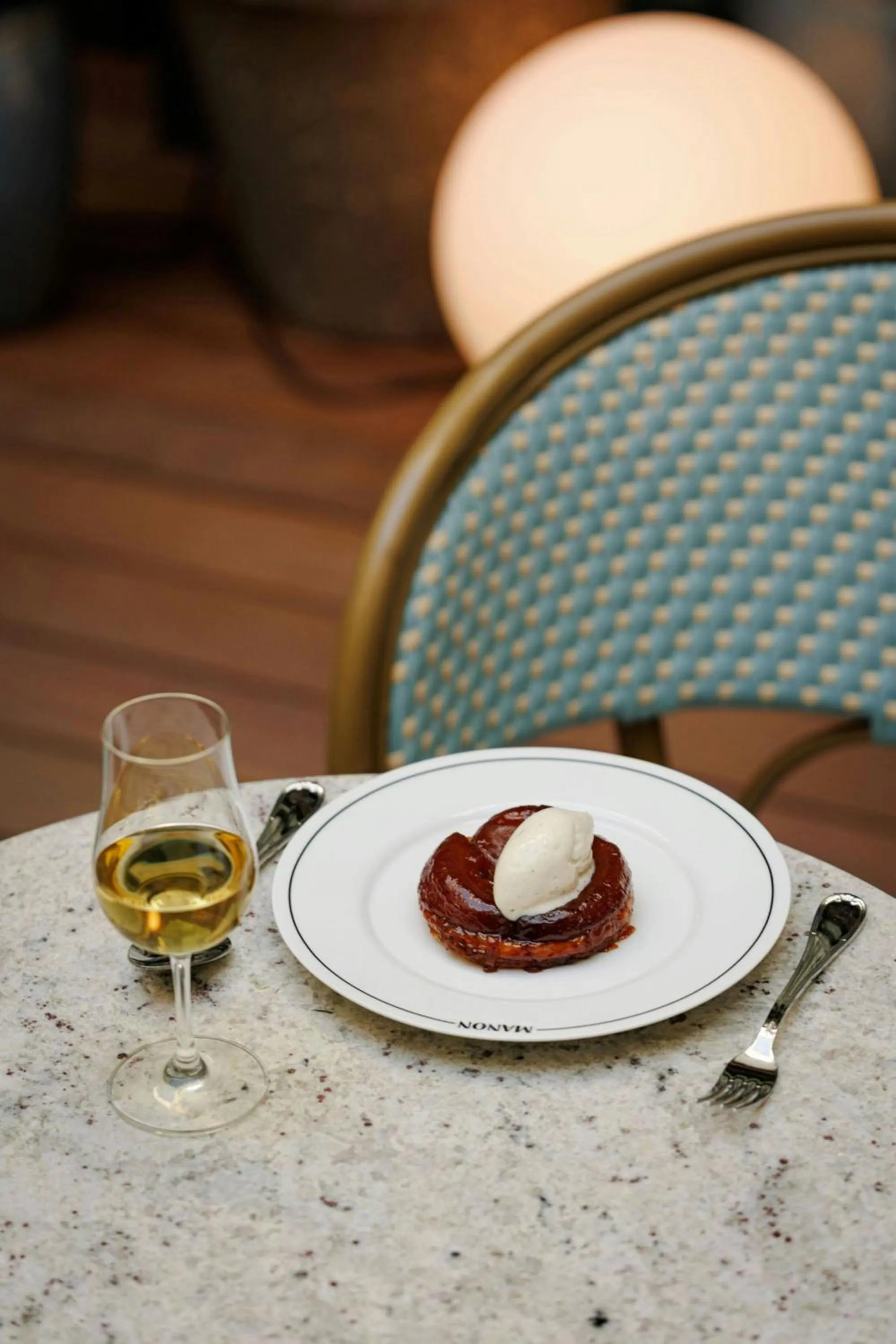 Restaurant/places to eat in Roomers Berlin Steinplatz, Autograph Collection