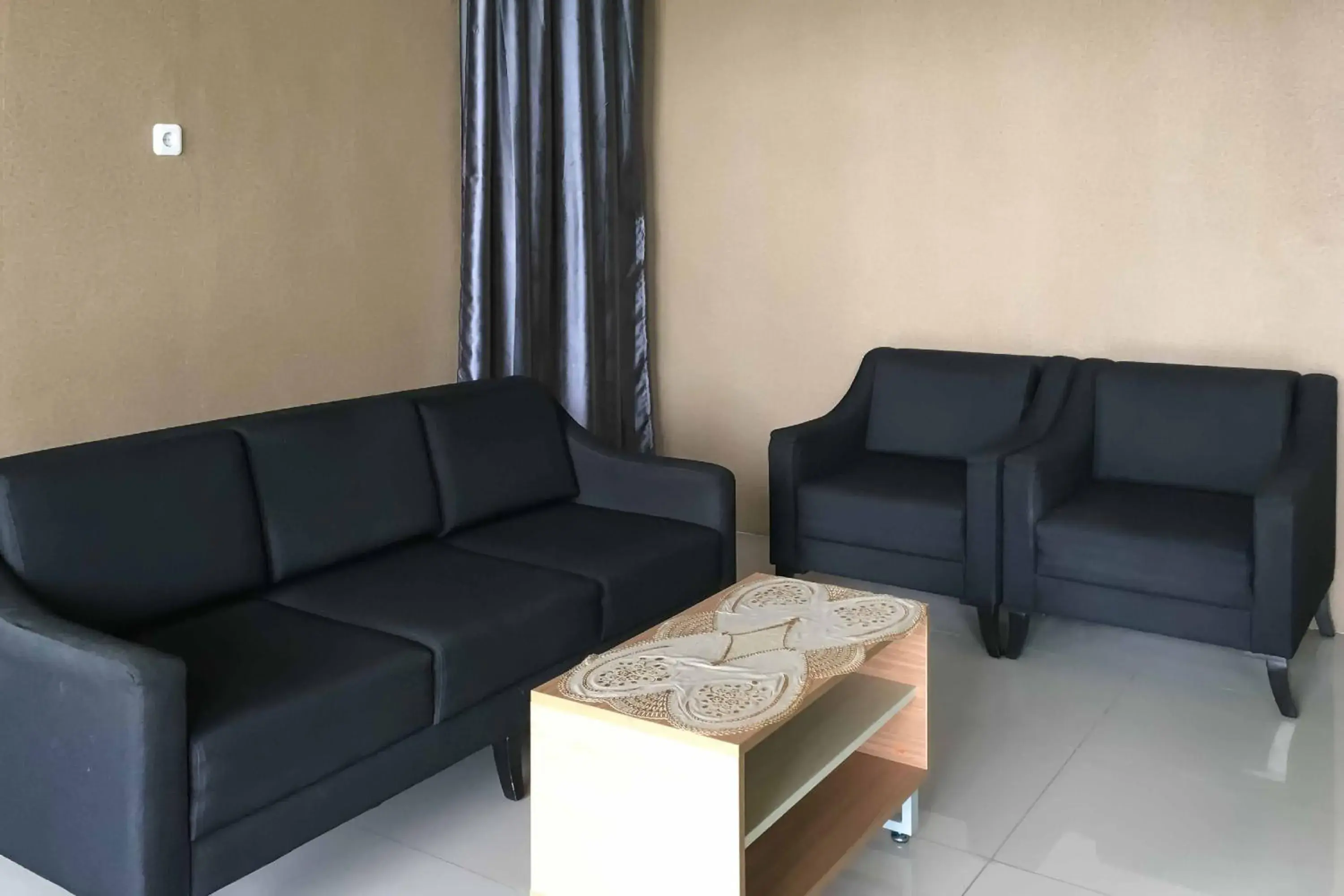 Living room in Wisma Syariah UINSU Medan Mitra RedDoorz Living room in Wisma Syariah UINSU Medan Mitra RedDoorz