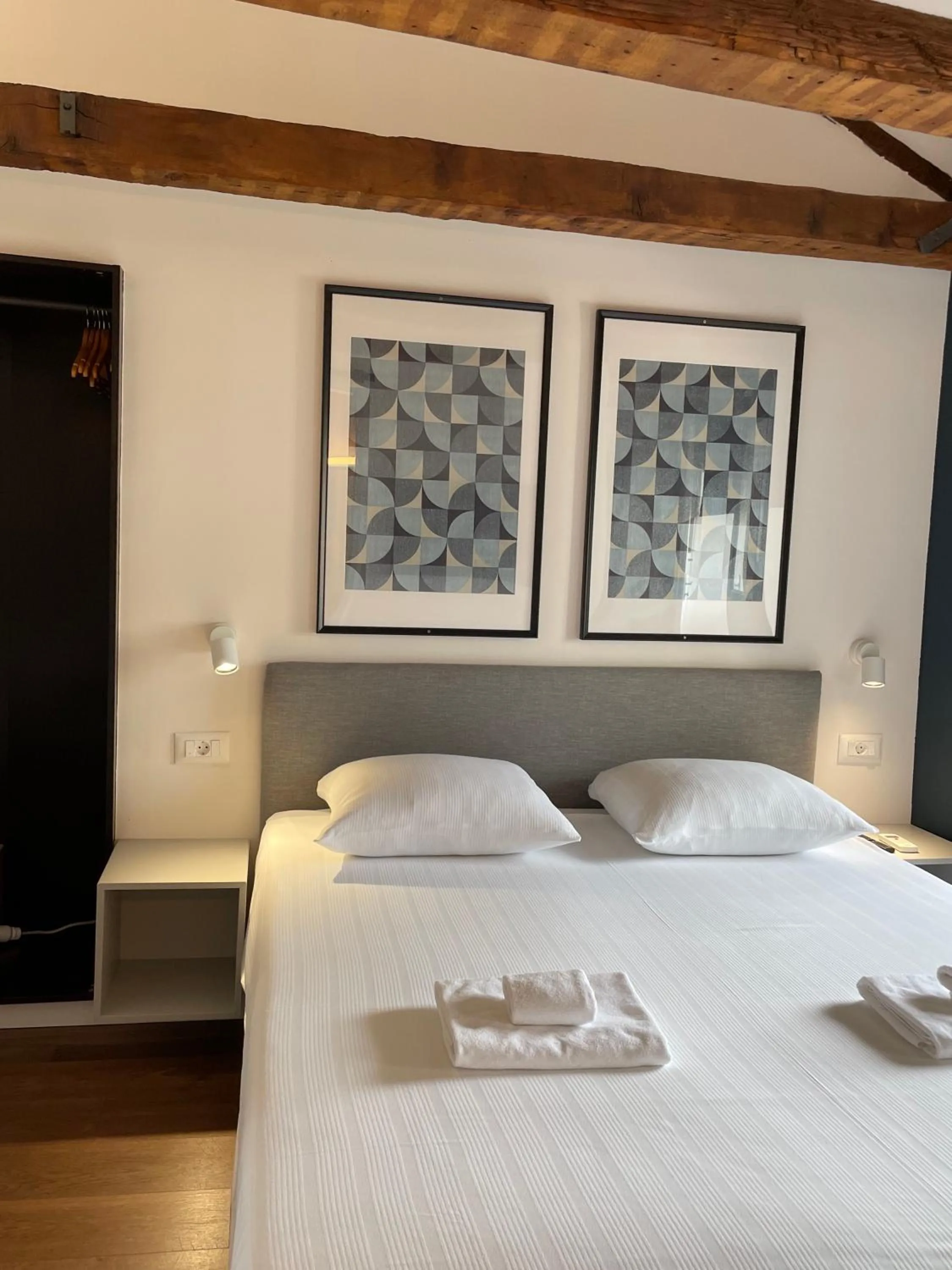 Bed in TRE RE - self check in