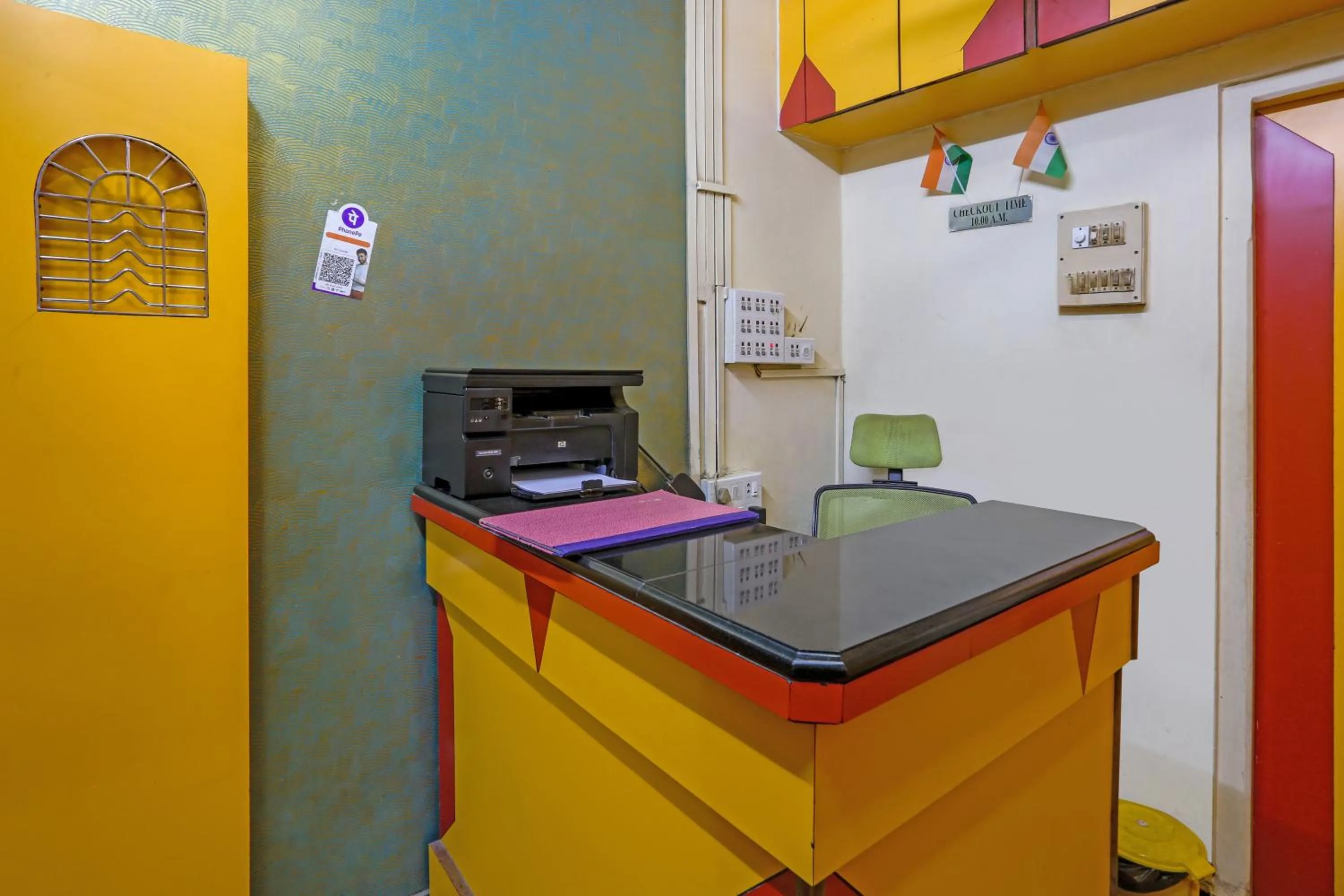 Lobby or reception in HOTEL GOLDEN PLAZA