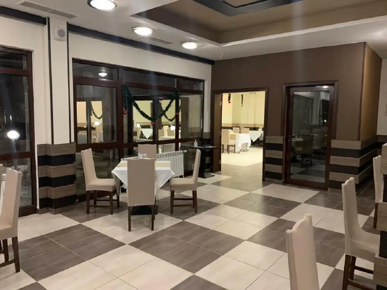 Restaurant/places to eat in Borovets Green Hotel Restaurant/places to eat in Borovets Green Hotel