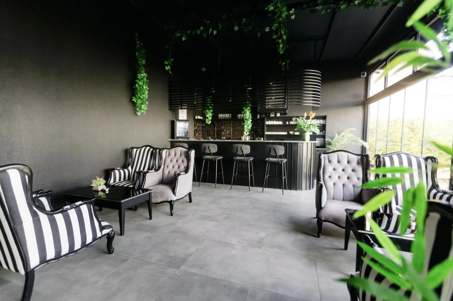 Restaurant/places to eat in Sakarya Hotel