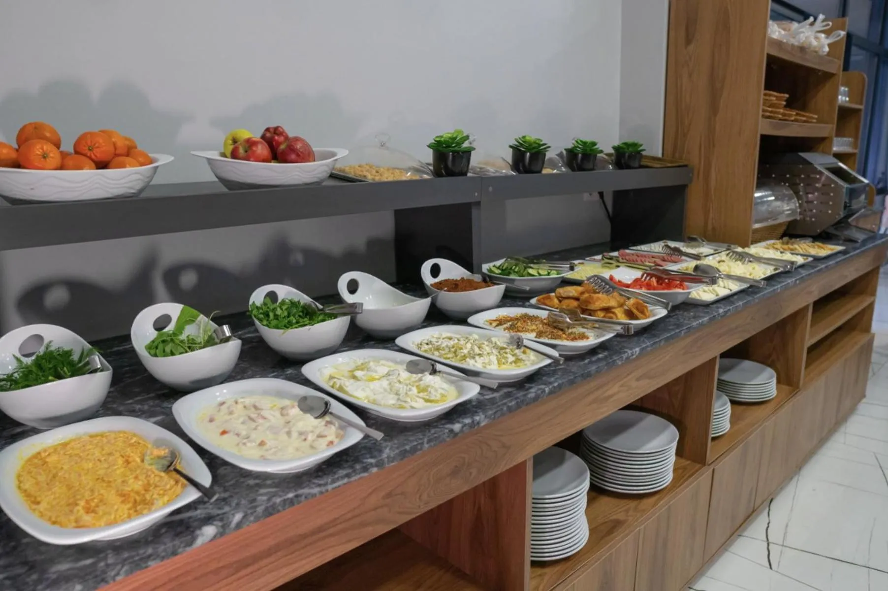 Restaurant/places to eat in Sakarya Hotel
