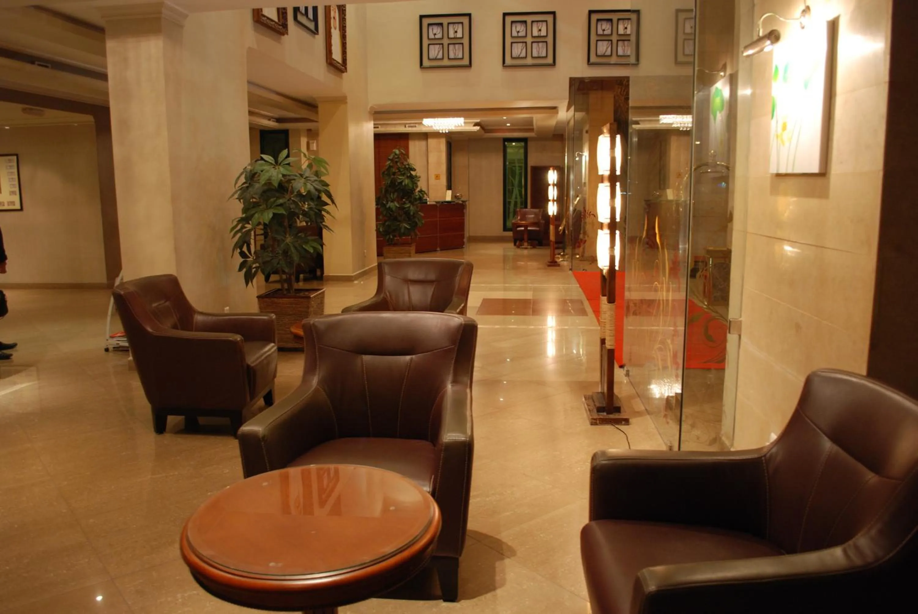 Lobby or reception in Times Square Suite Hotel