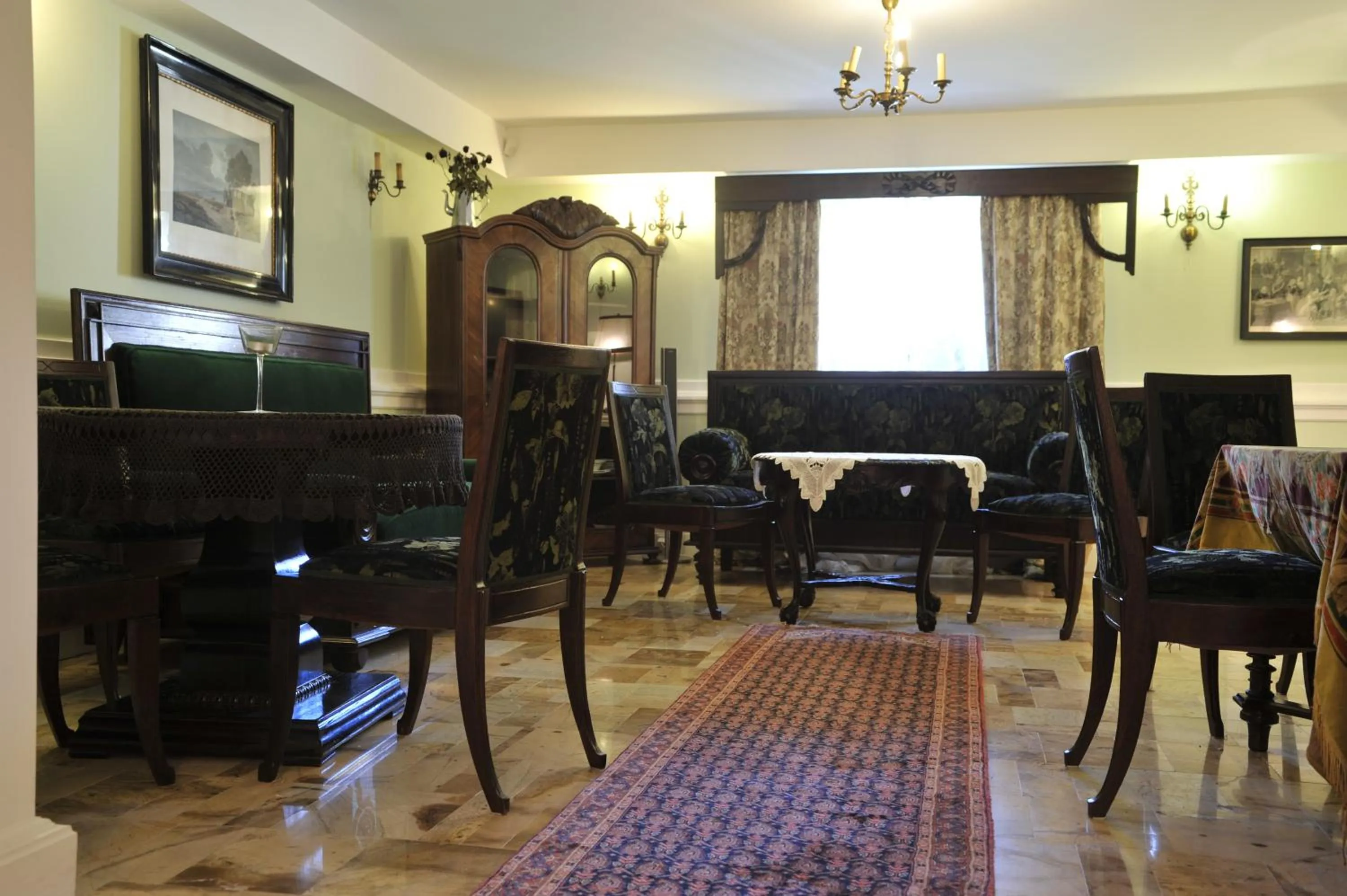 Communal lounge/ TV room in Solej Rezydencja