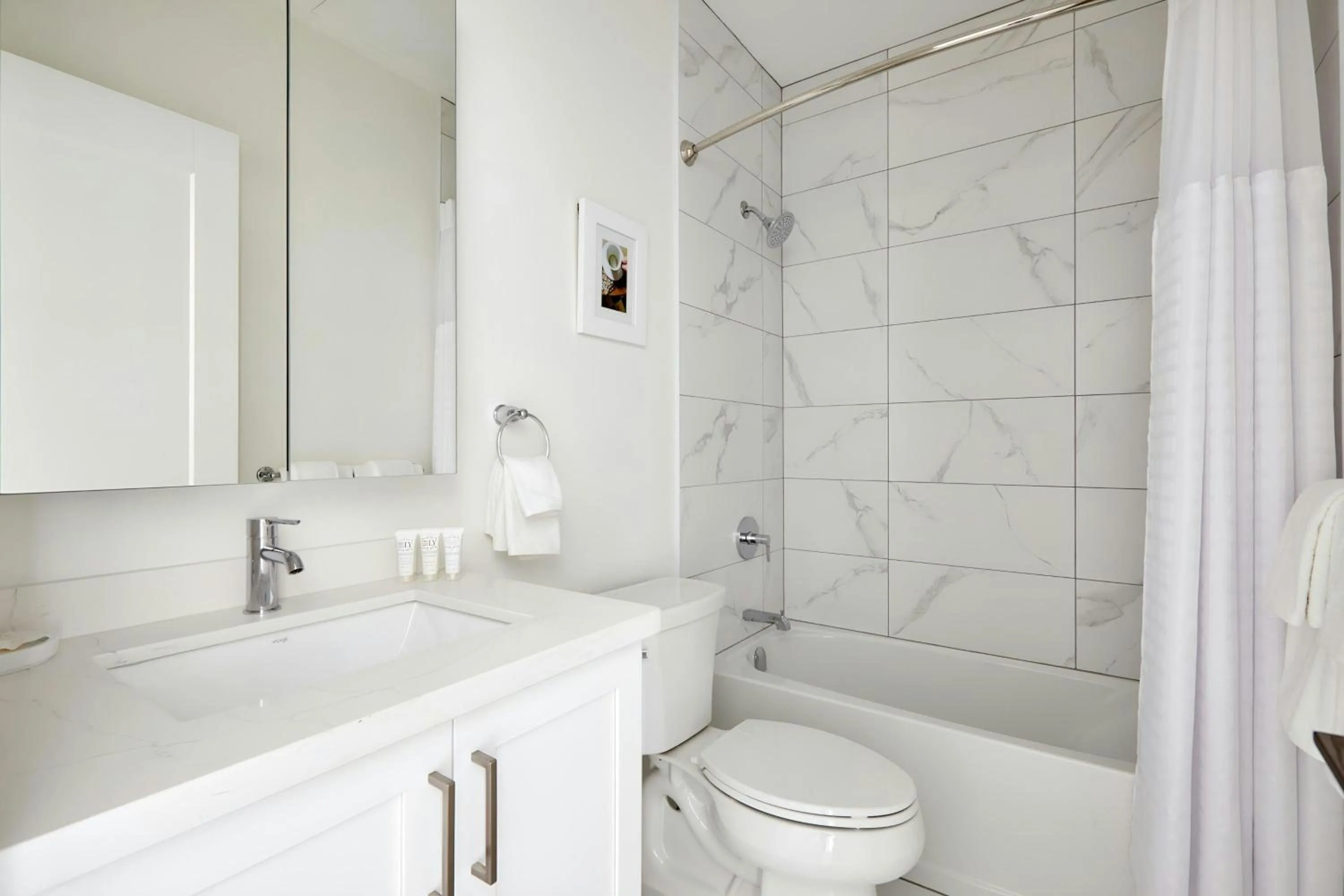 Bathroom in Sonder by Marriott Bonvoy The Elm Apartments Downtown