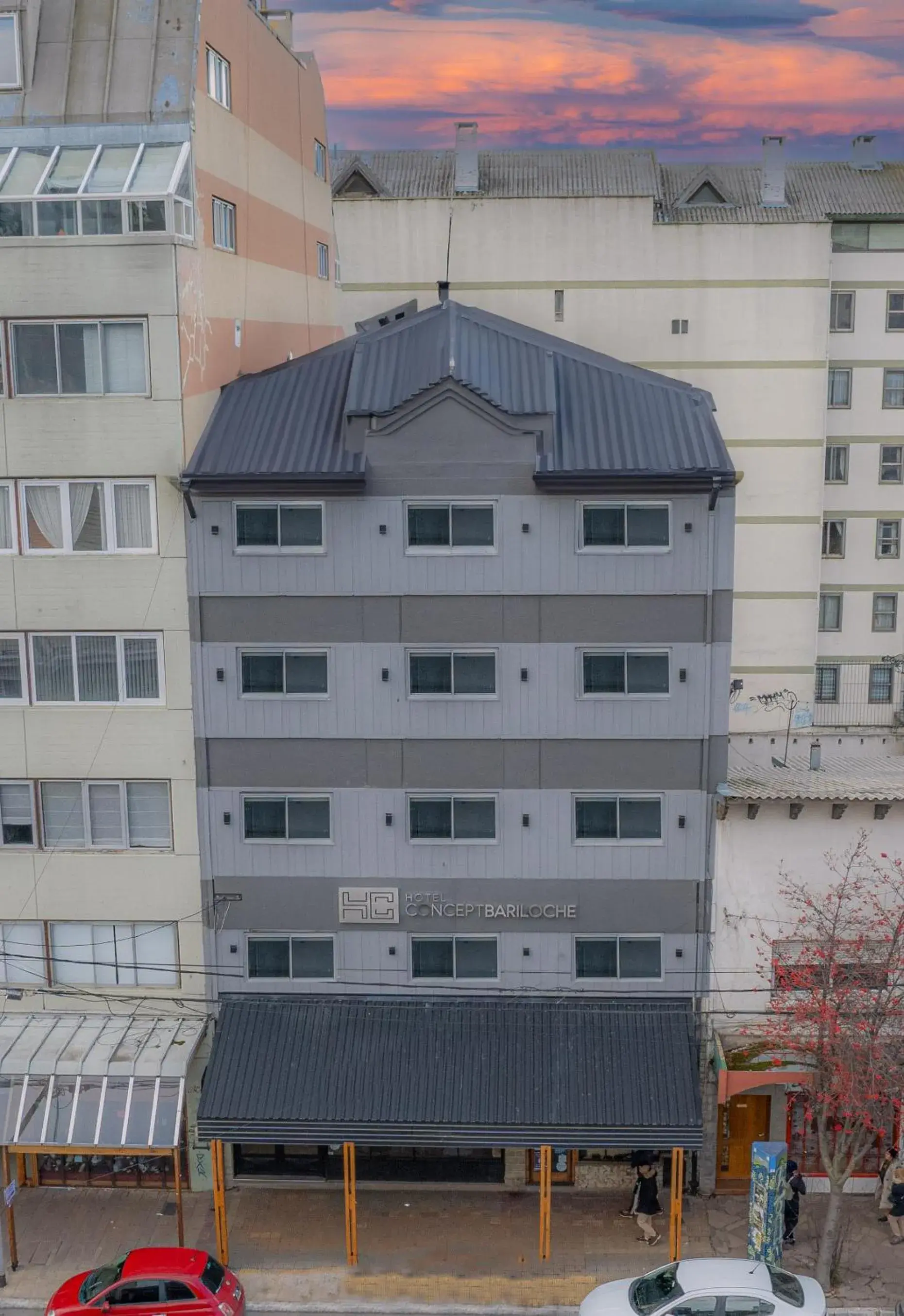 Property building in HOTEL CONCEPT BARILOCHE Property building in HOTEL CONCEPT BARILOCHE