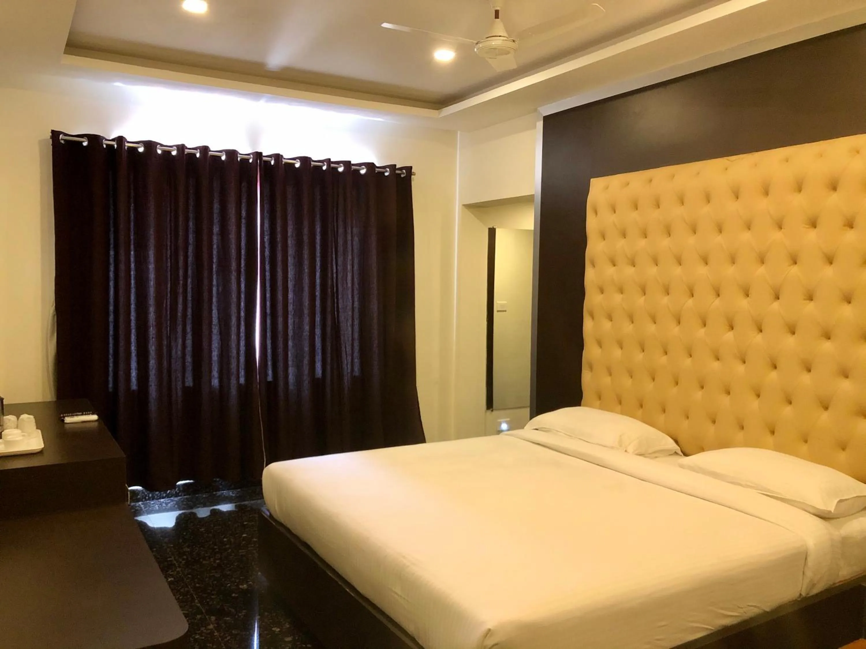 Bedroom in Golden Parrk