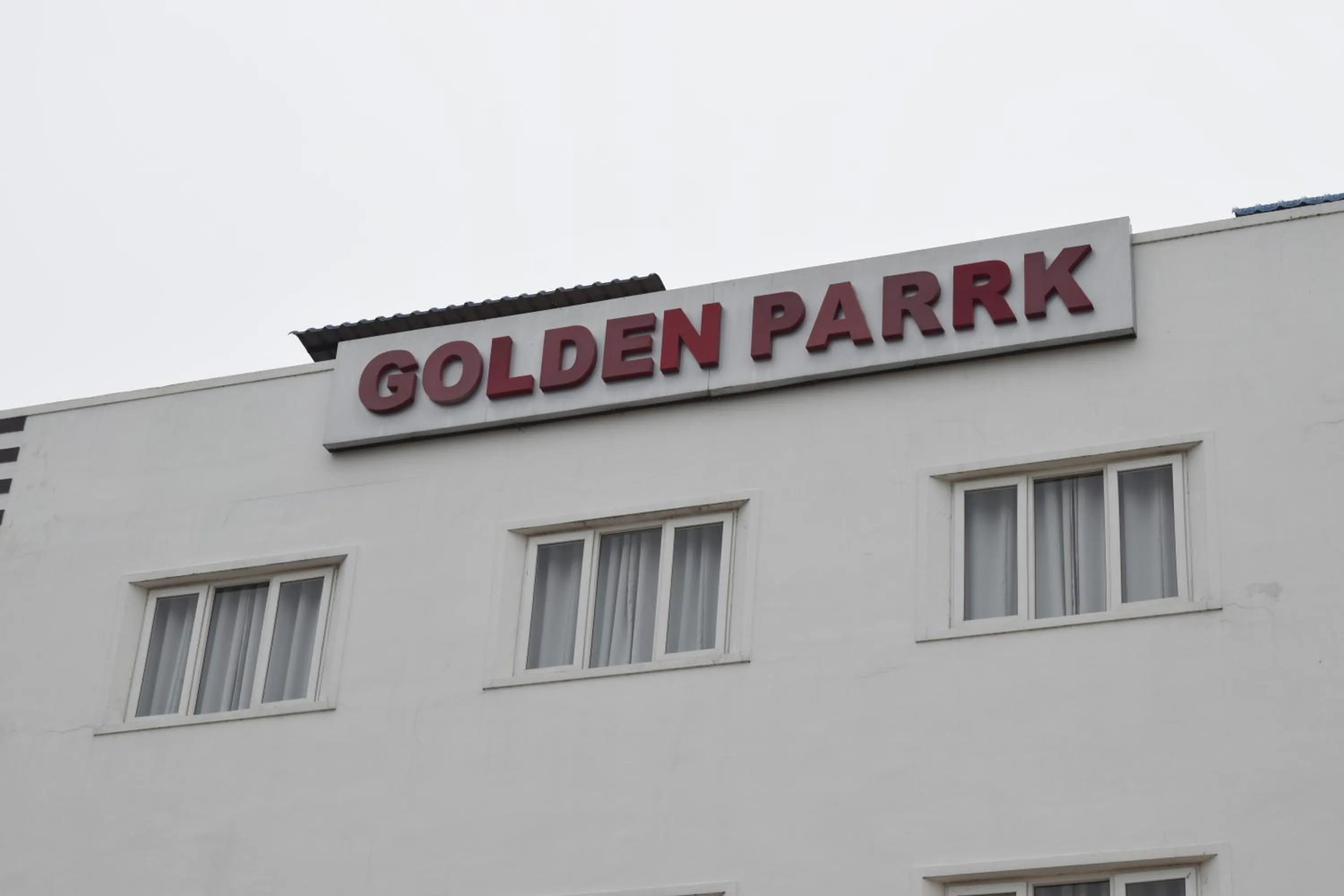 Property building in Golden Parrk