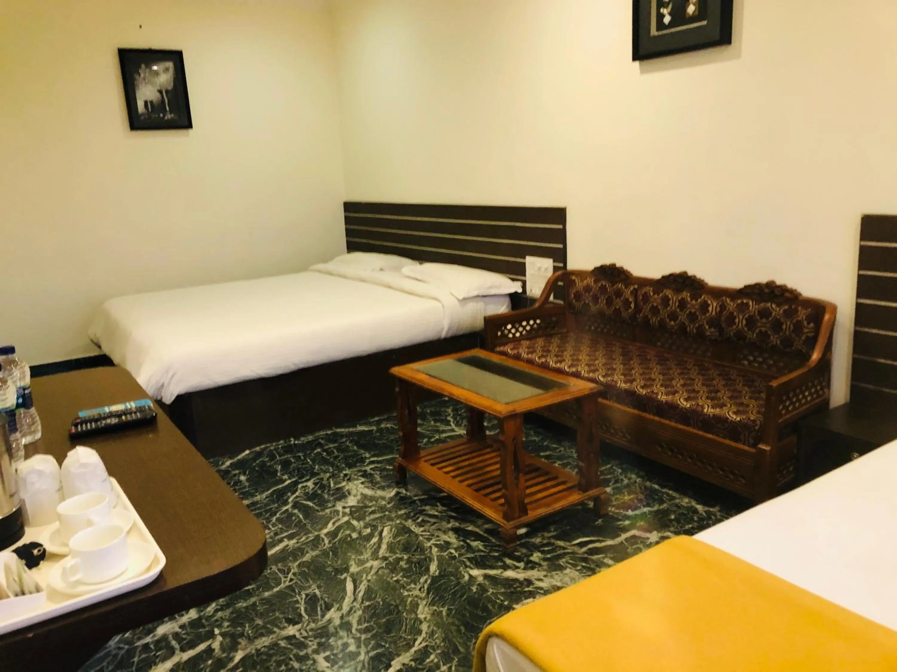 Bedroom in Golden Parrk