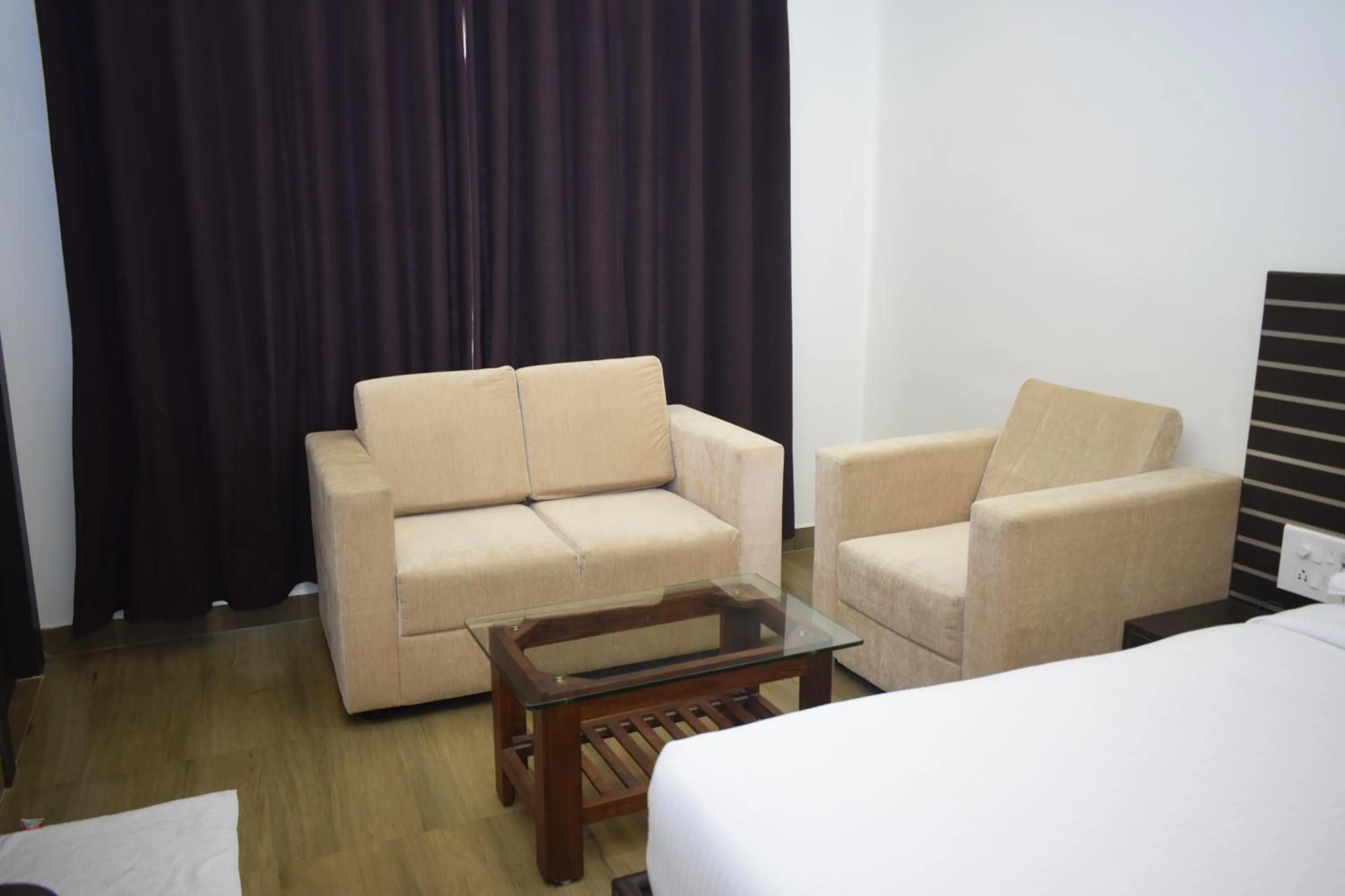 Living room in Golden Parrk