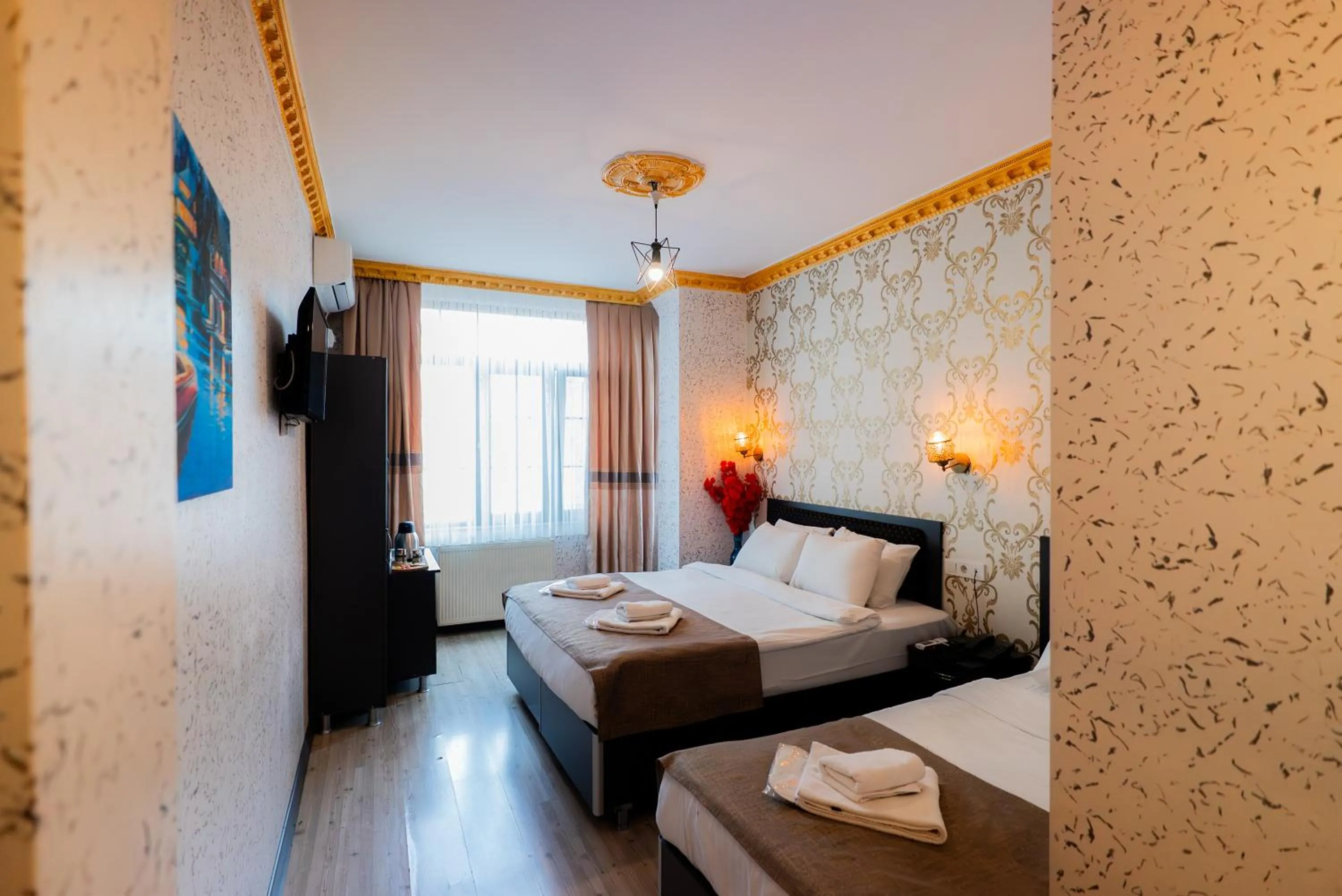 Bed in Golden Horn Park Hotel