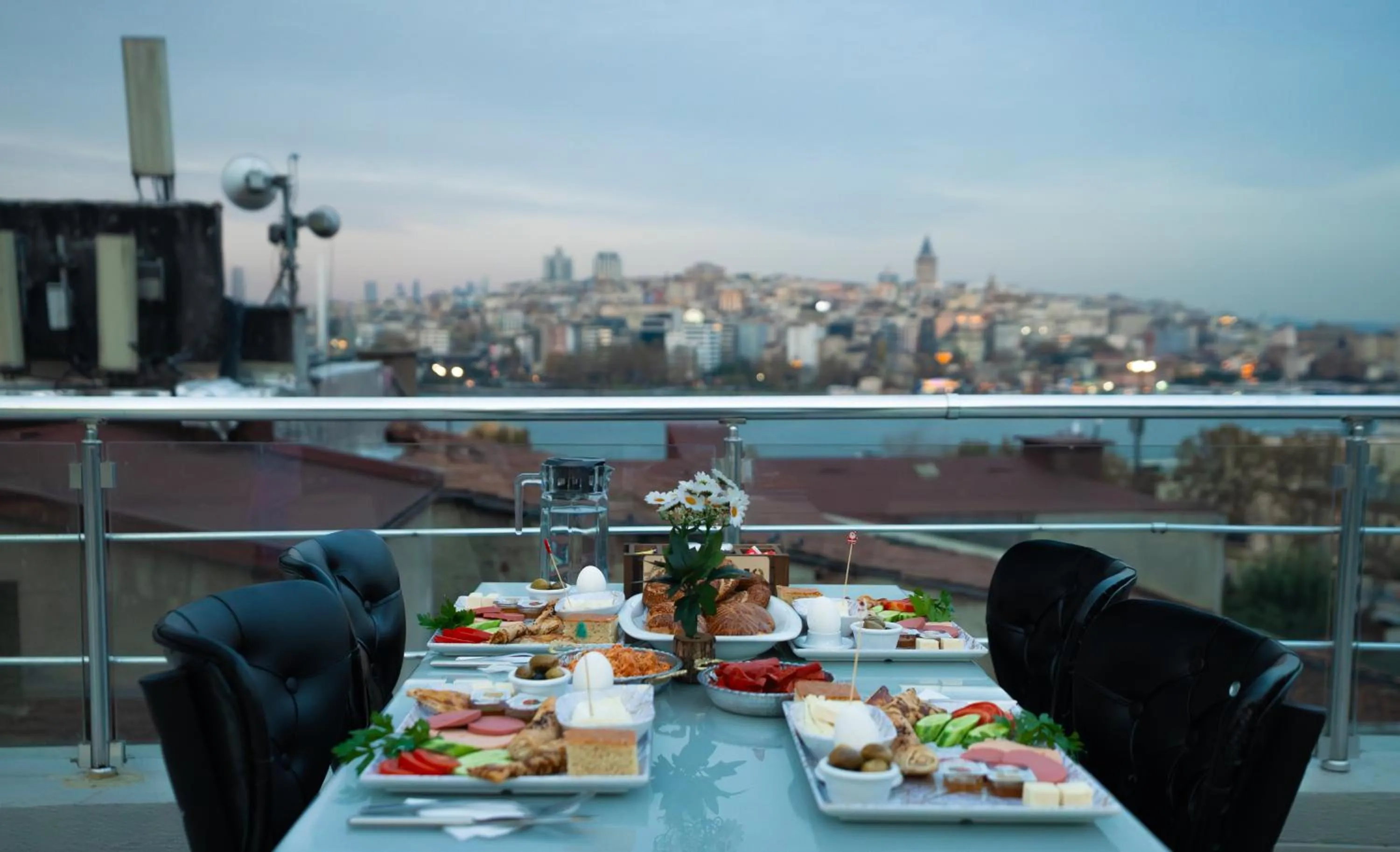 Natural landscape in Golden Horn Park Hotel