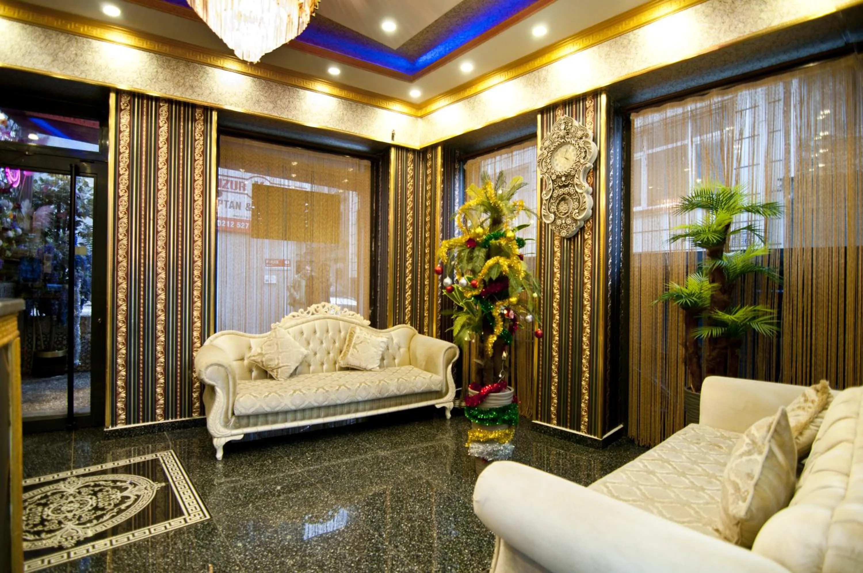 Lobby or reception in Golden Horn Park Hotel