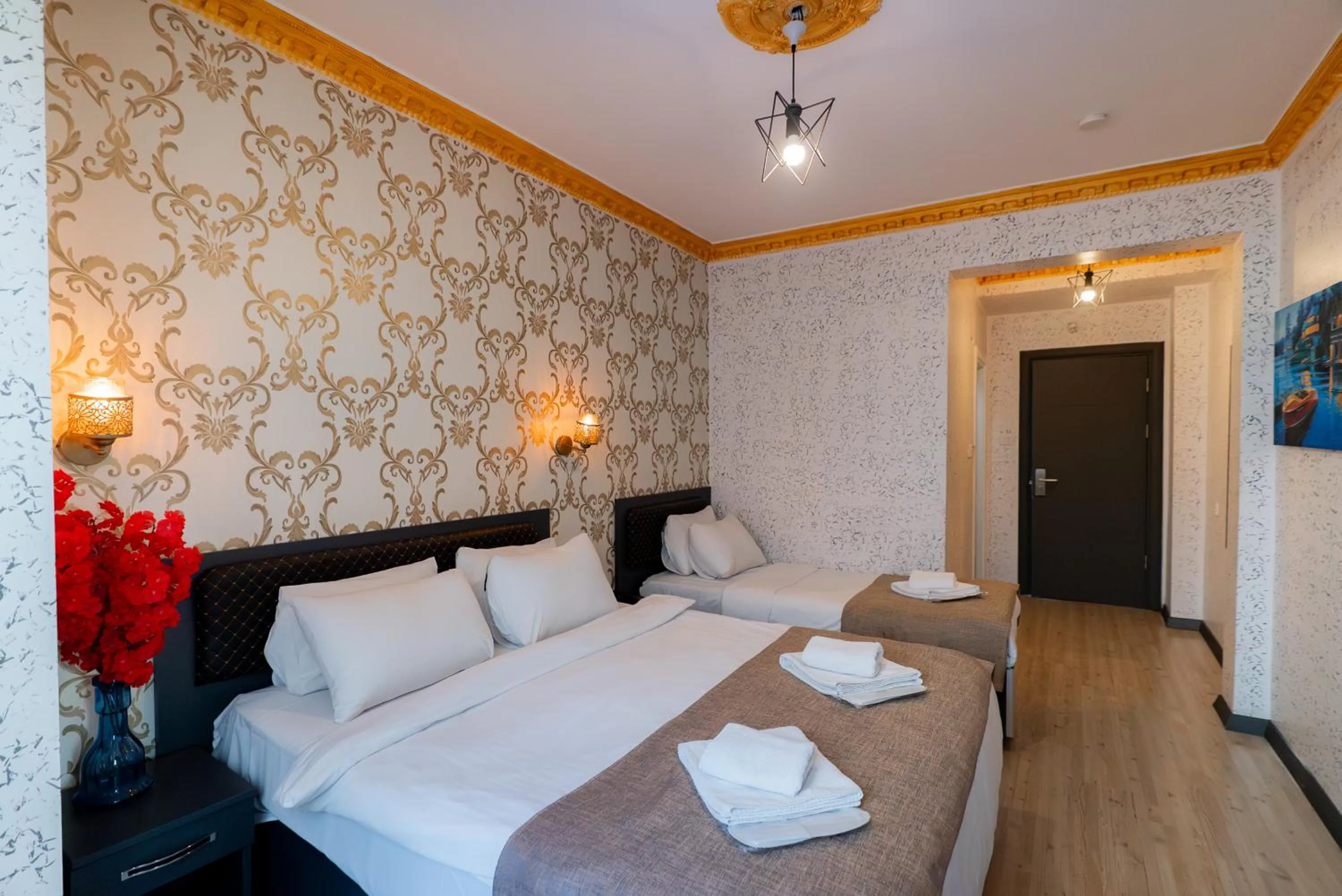 Bed in Golden Horn Park Hotel