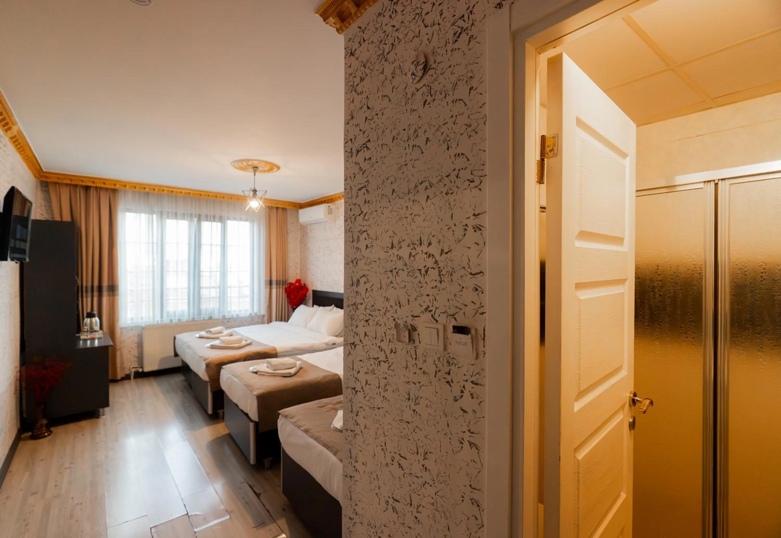 Bed in Golden Horn Park Hotel