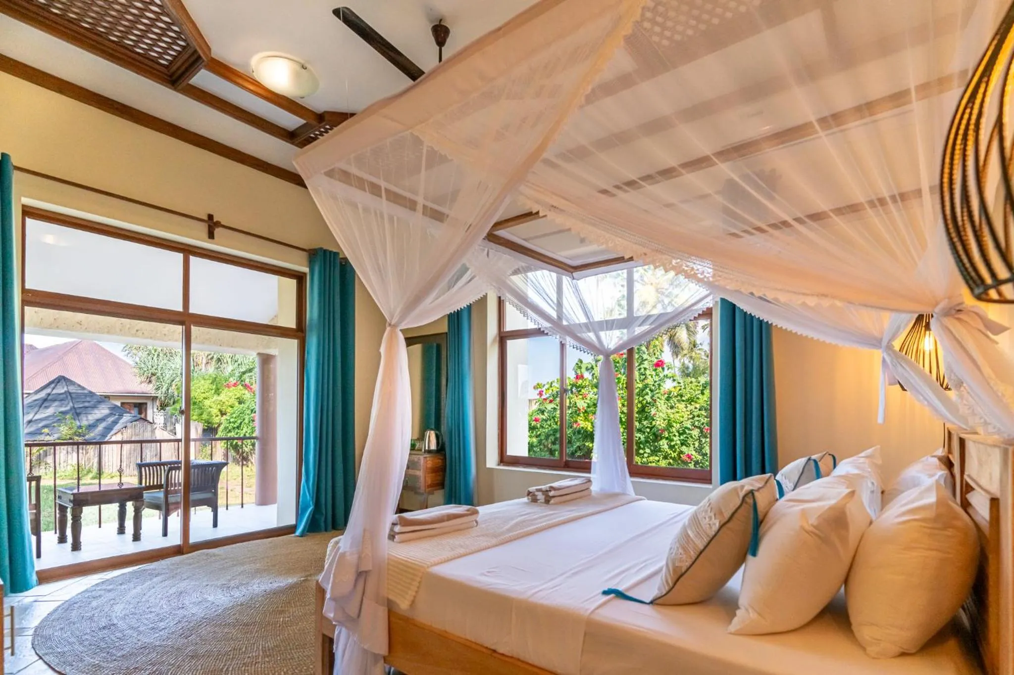 Bed in Marafiki Beach Hotel & SPA