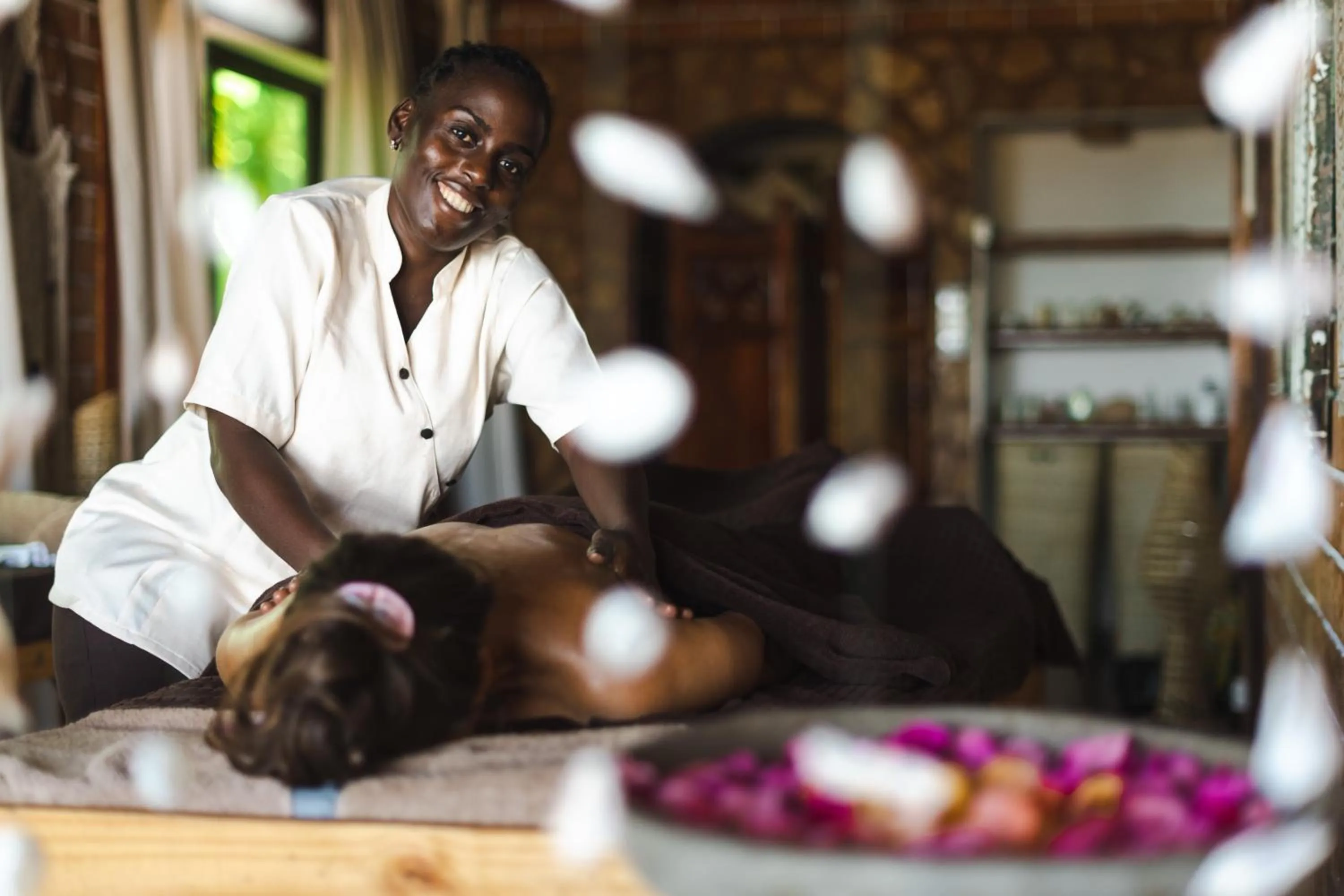 Massage in Marafiki Beach Hotel & SPA