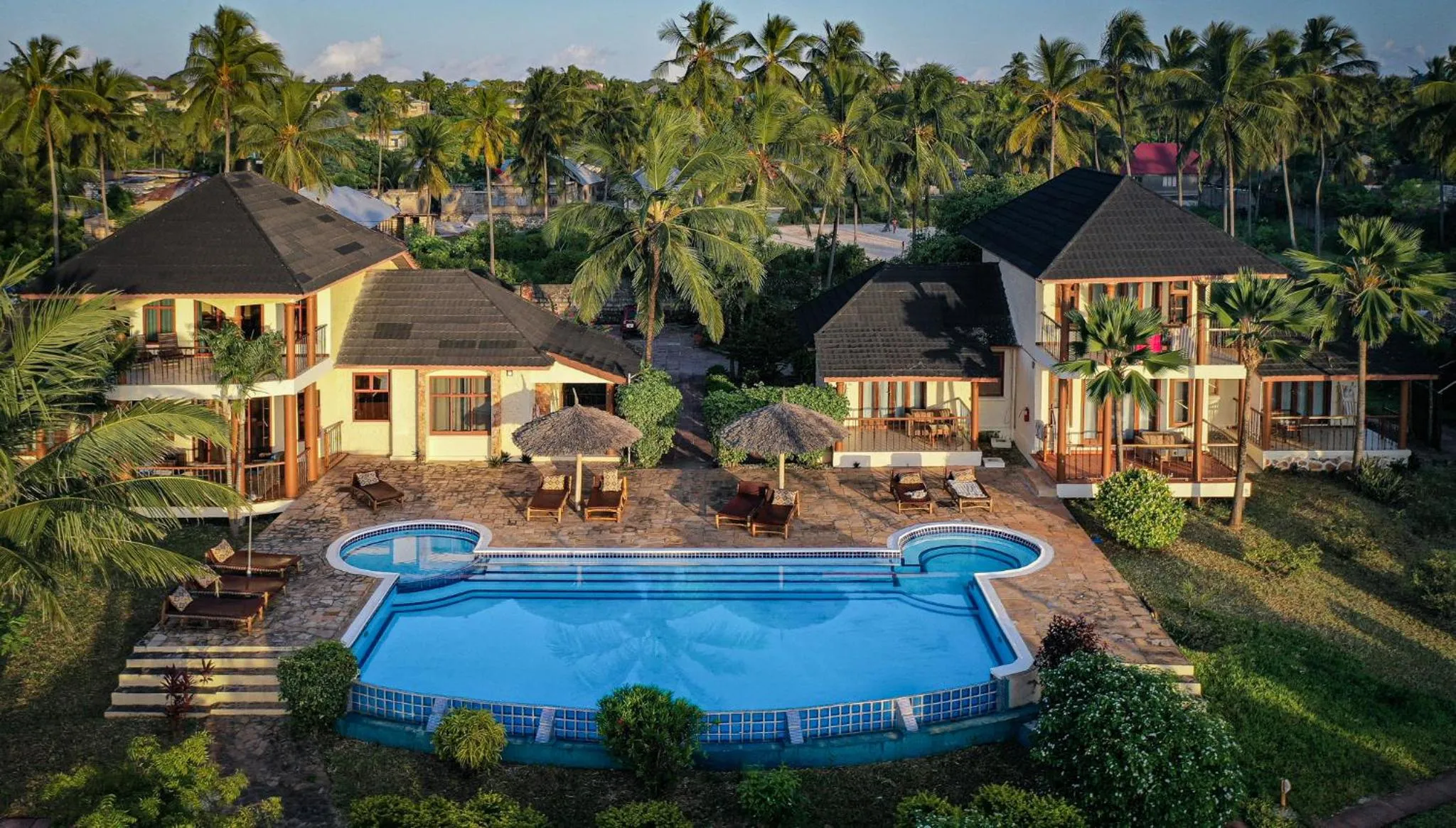 Marafiki Beach Hotel & SPA