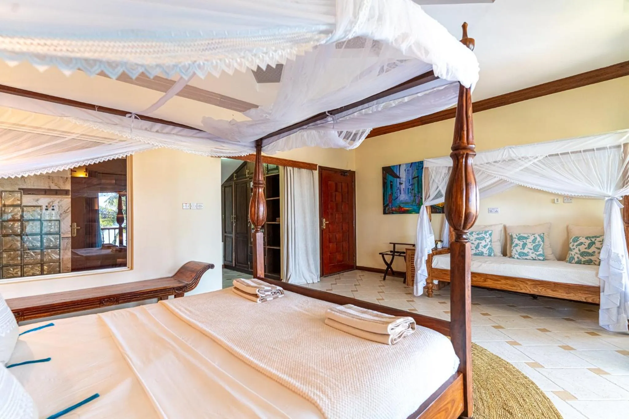 Bed in Marafiki Beach Hotel & SPA