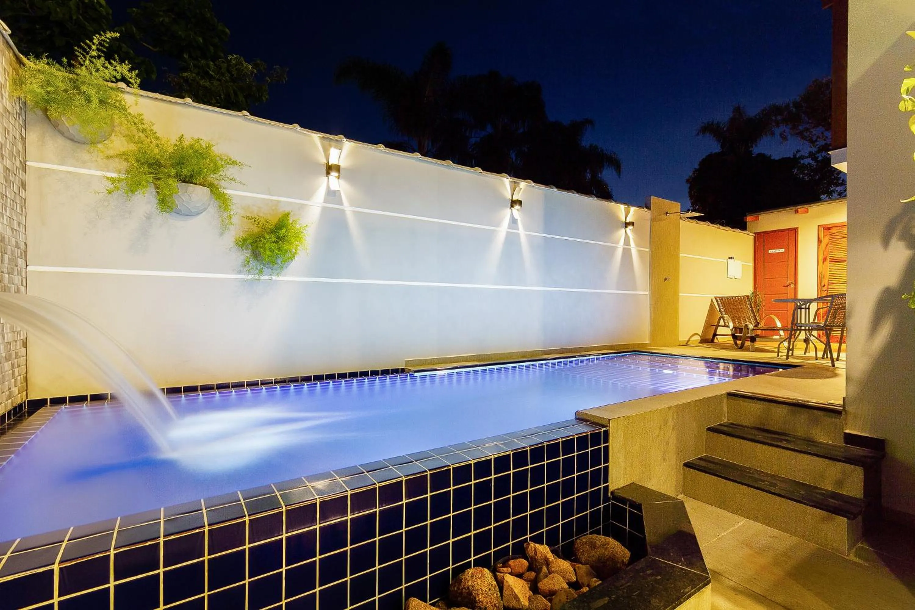 Swimming pool in Calamar Flats Paraty