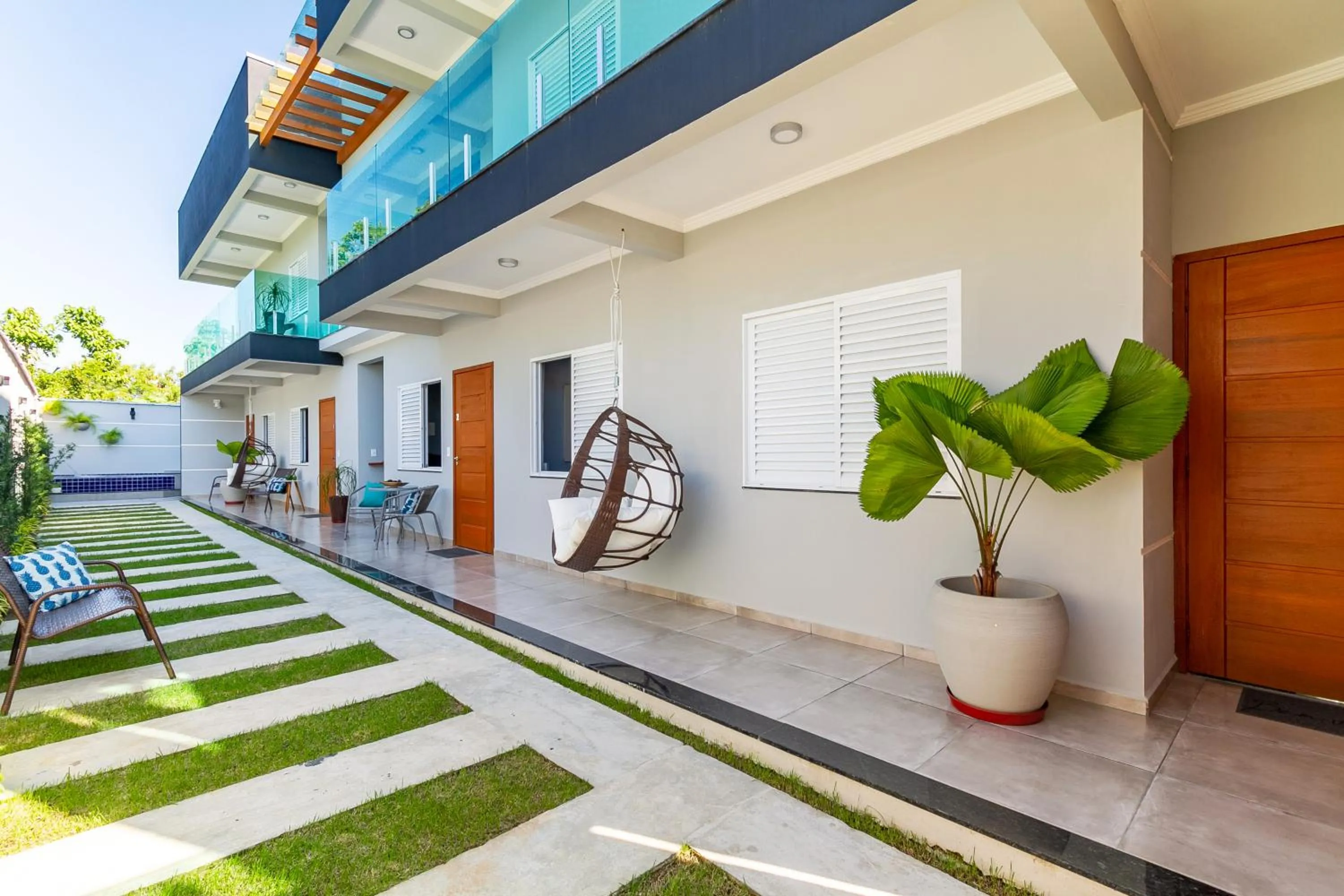 Facade/entrance in Calamar Flats Paraty