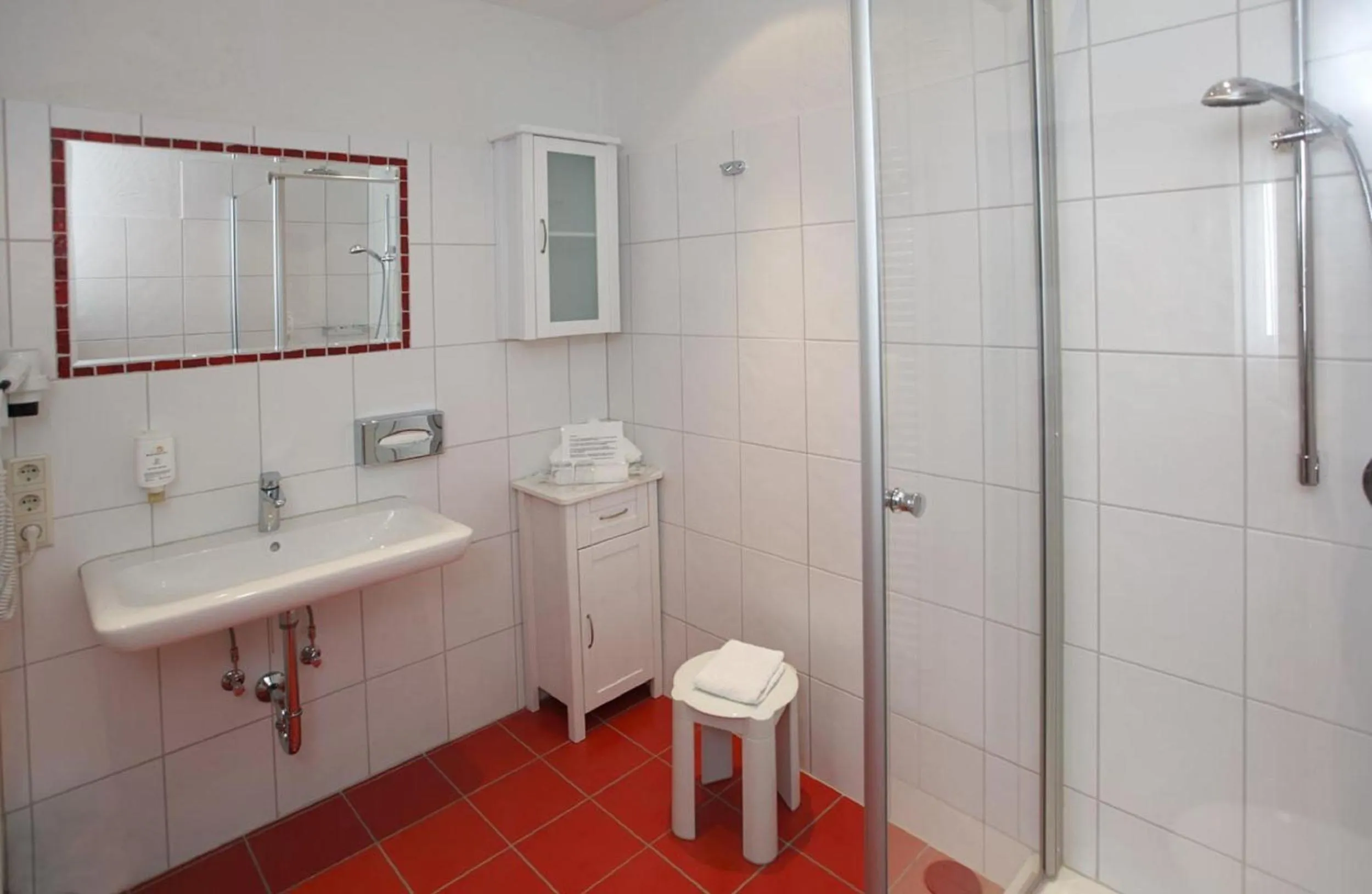 Shower in Posthotel Usseln