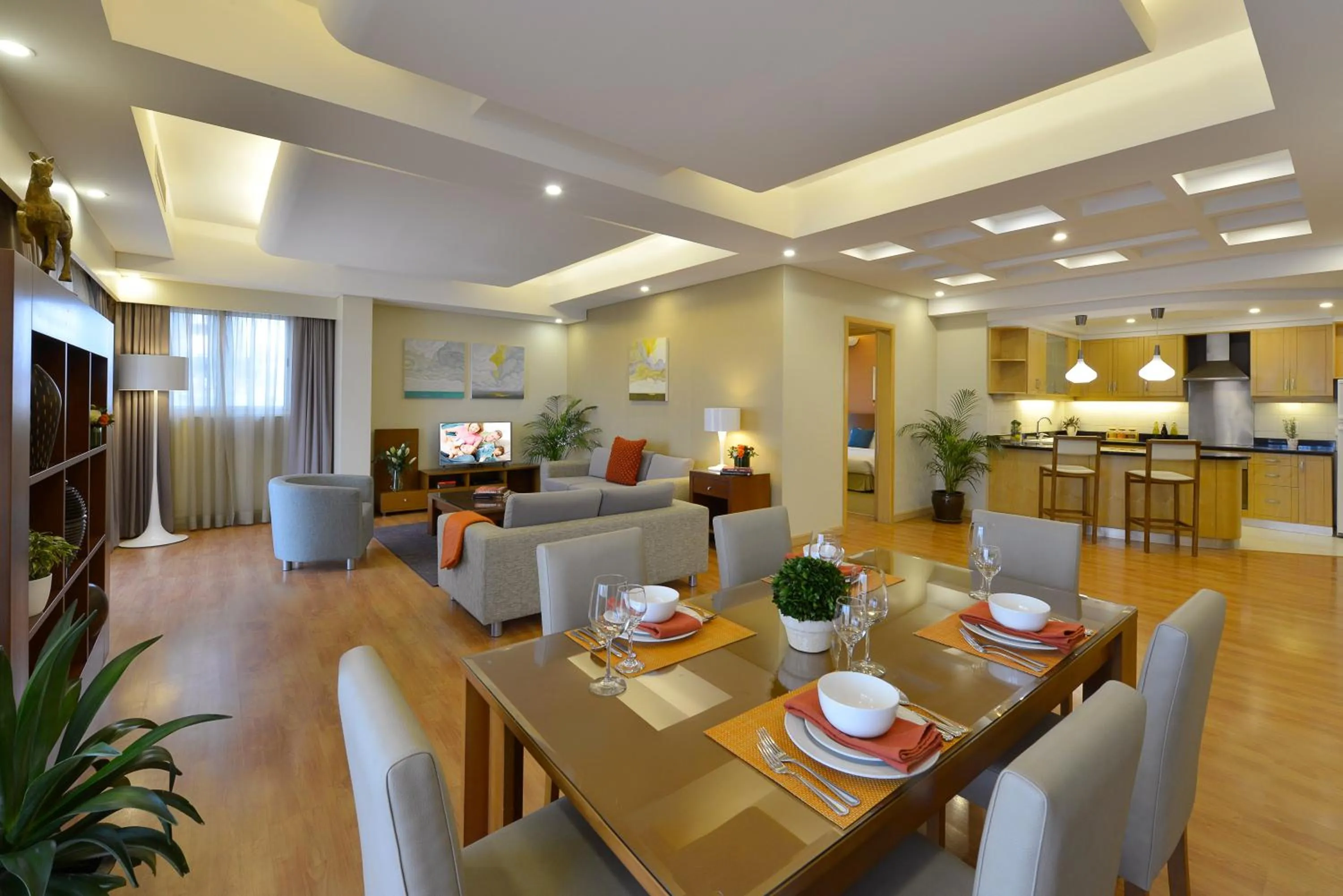 Dining area in Somerset Al Fateh Bahrain