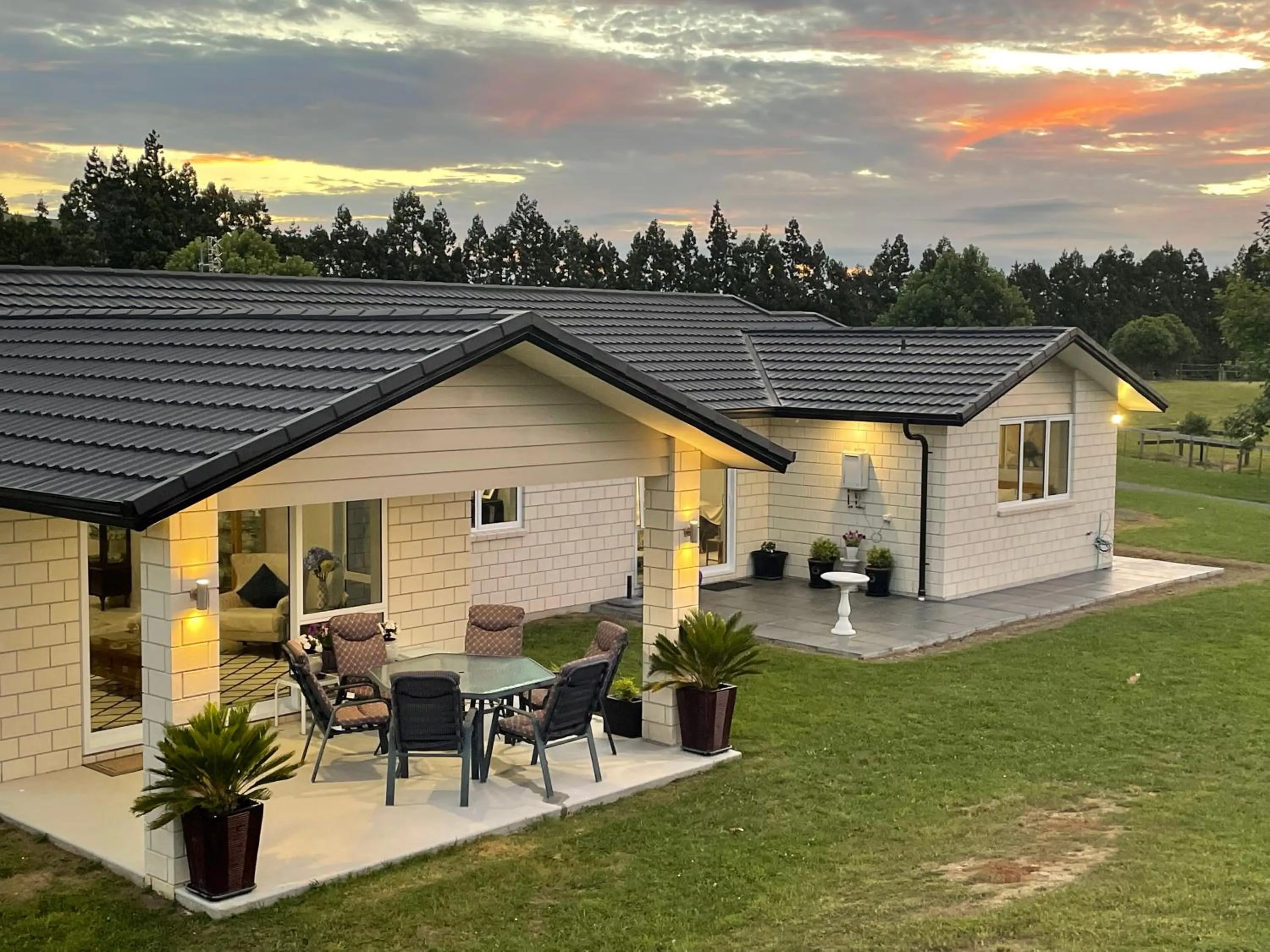 Sunset in Veld View Bed and Breakfast