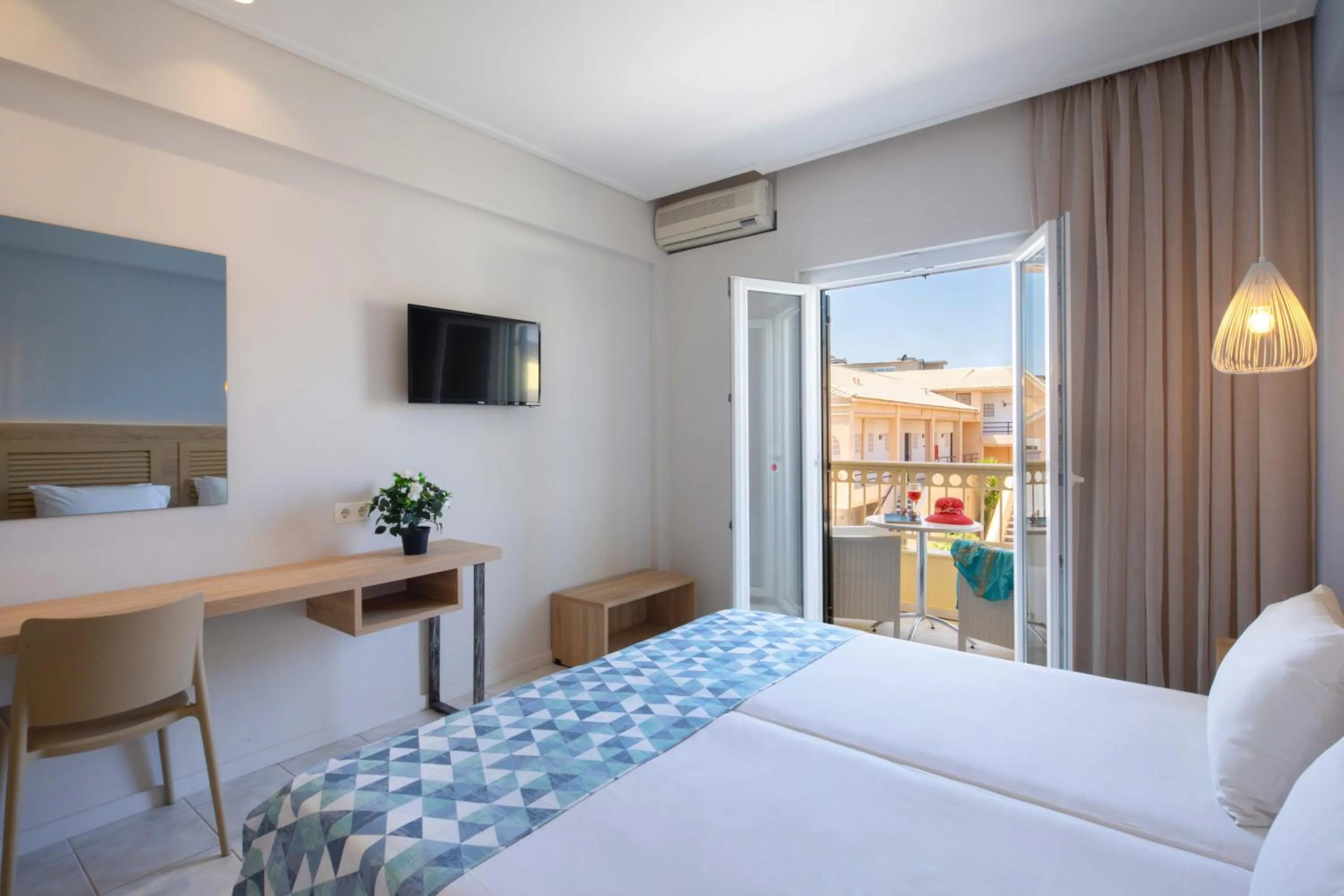 Photo of the whole room, Bed in Hotel Rossis