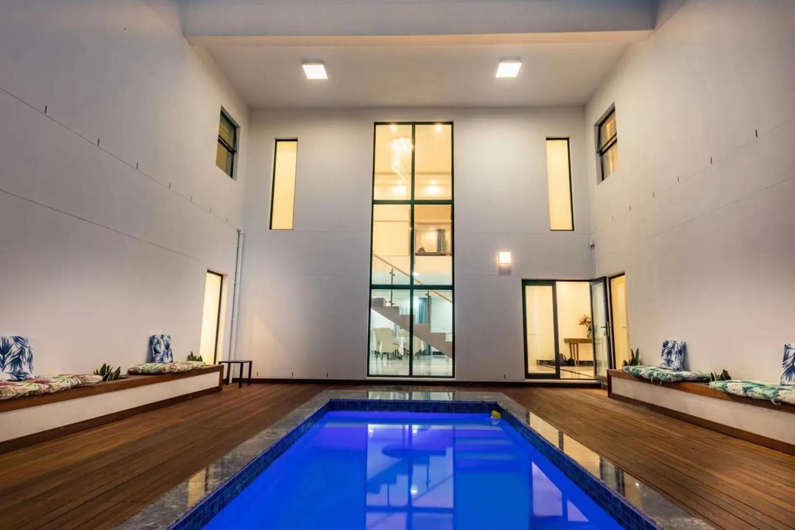 Swimming pool in Oceanway Boutique Hotel/Conference