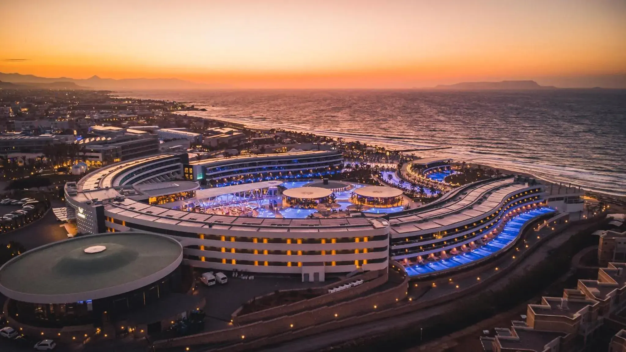 Property building in Lyttos Mare Property building in Lyttos Mare