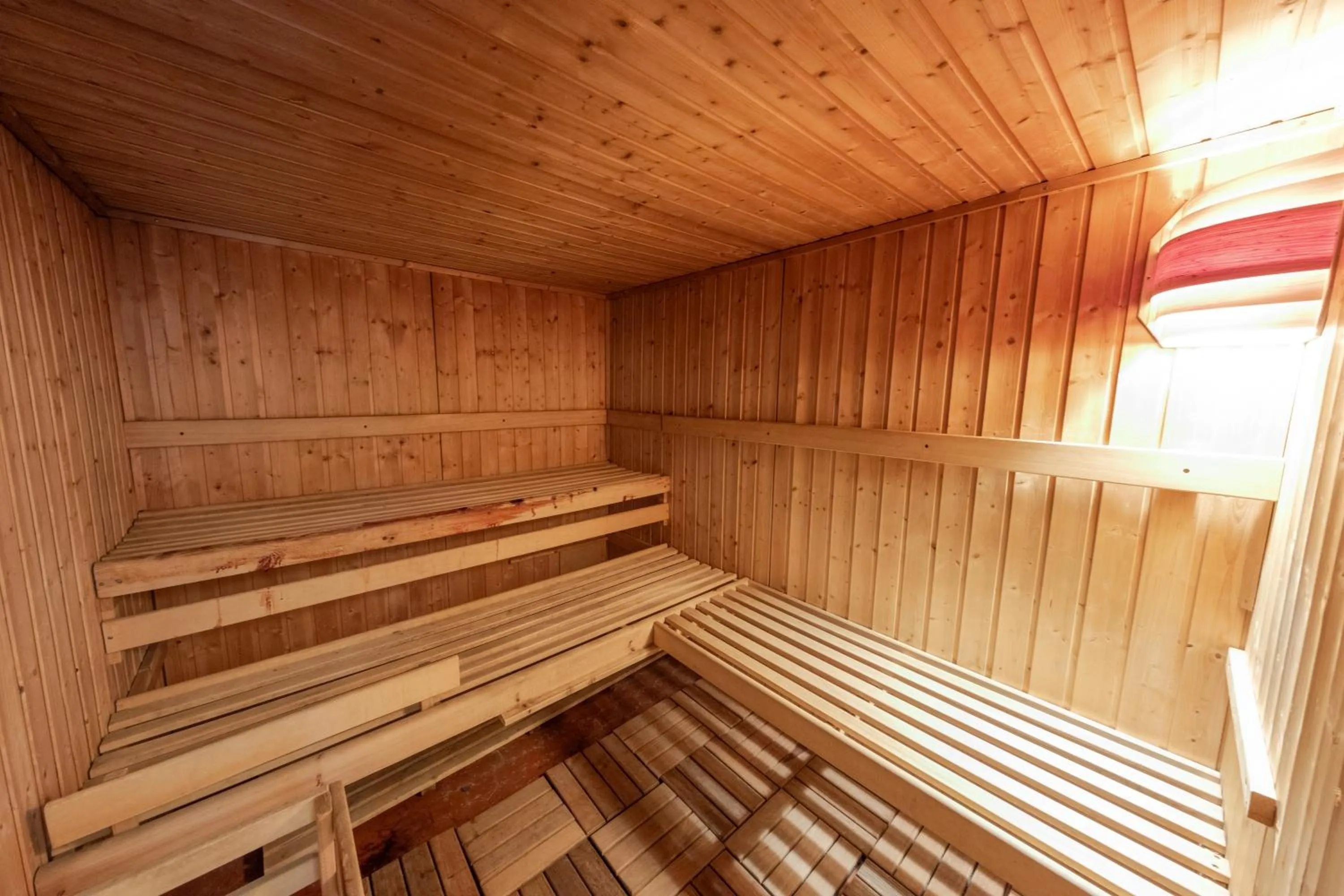 Sauna in Chalet Hôtel La Sapinière