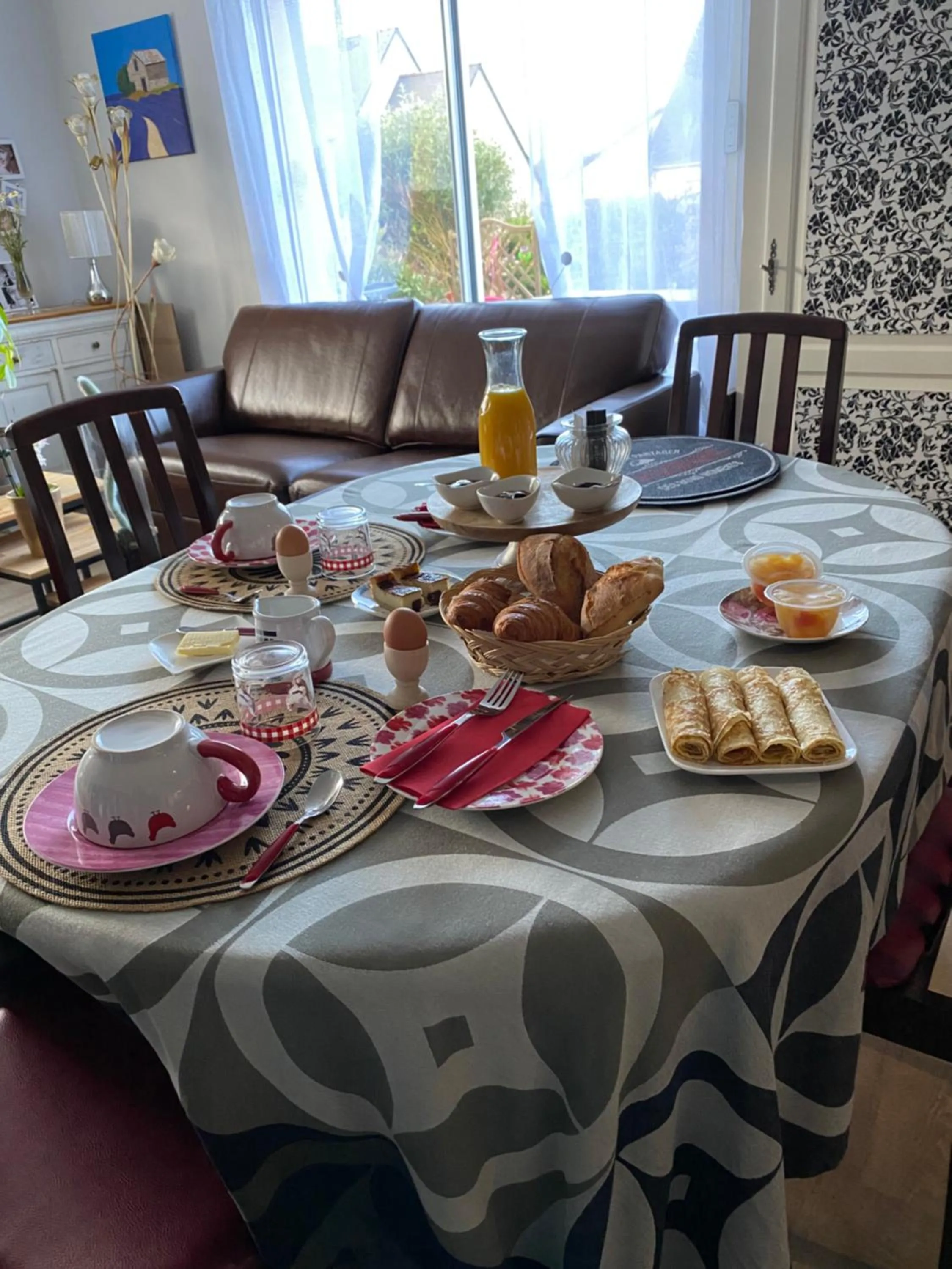 Continental breakfast in Chambre d'Hôtes La Marie Pierre