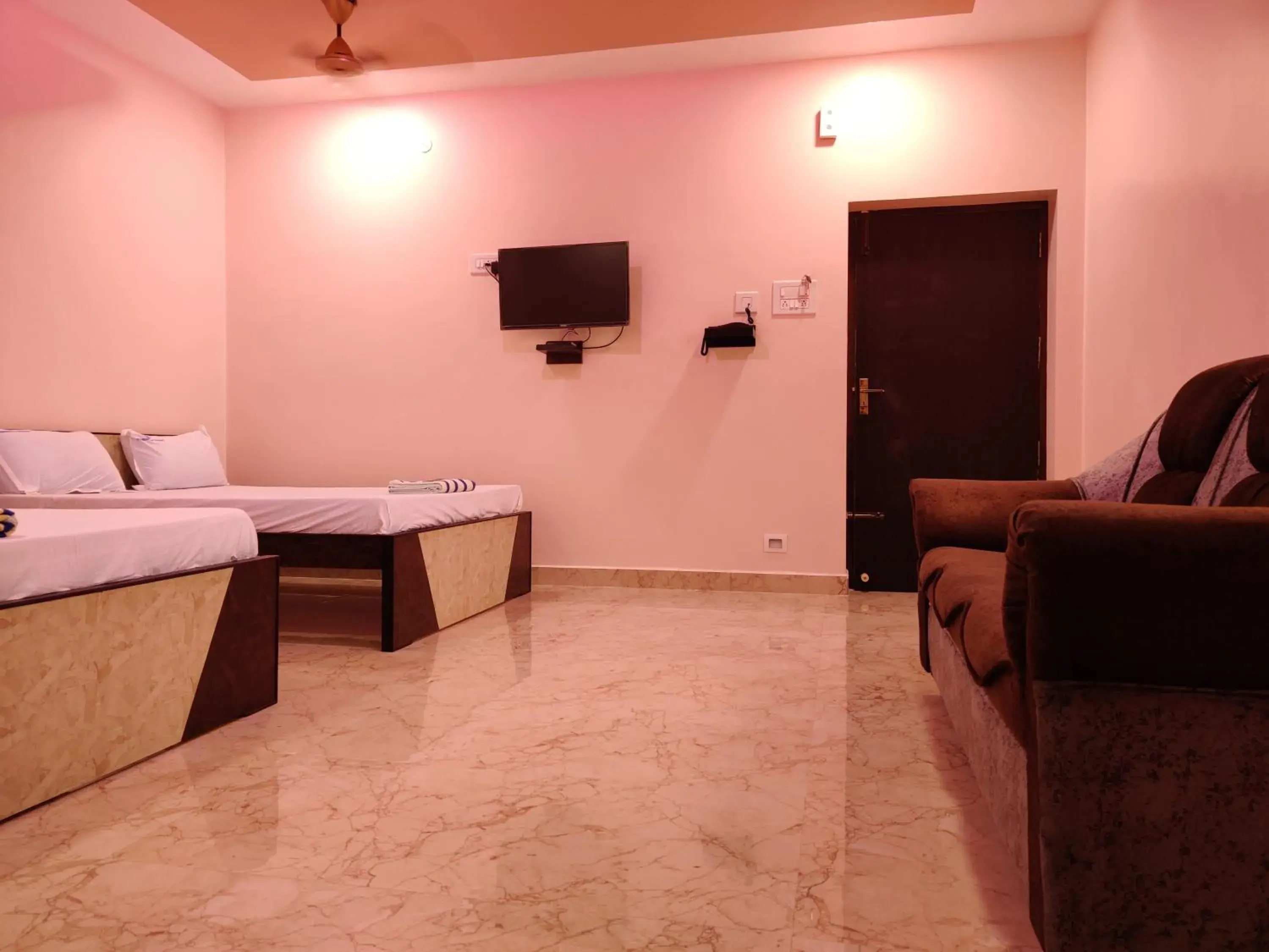 Bed in Sivamurugan residency Bed in Sivamurugan residency