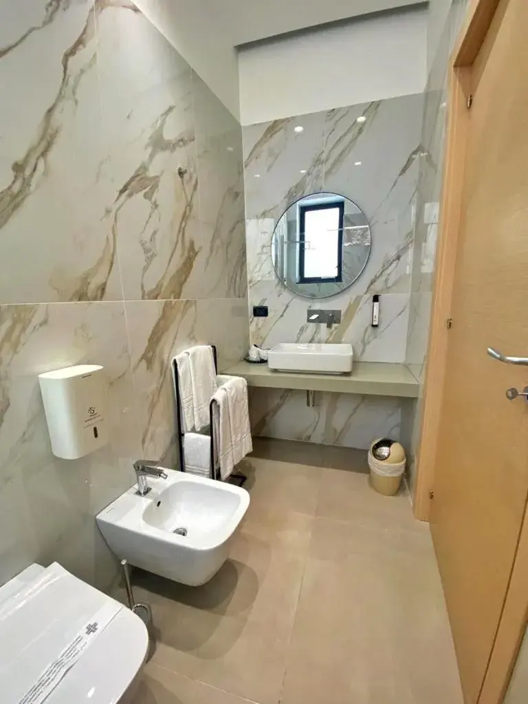 Deluxe Double Room in Hotel Portum Deluxe Double Room in Hotel Portum